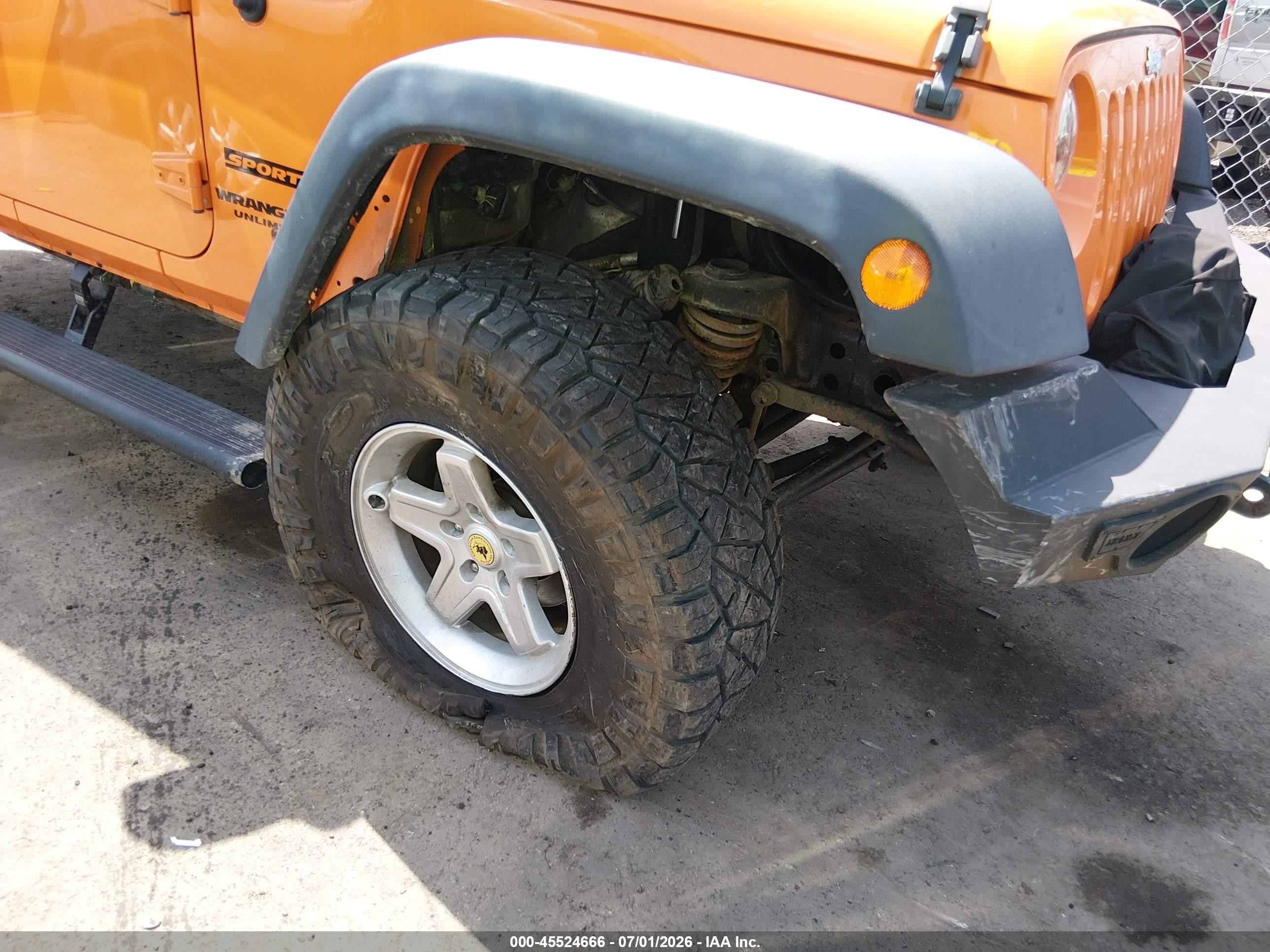 2012 Jeep Wrangler Unlimited Sport Orange vin: 1C4BJWDG0CL222136
