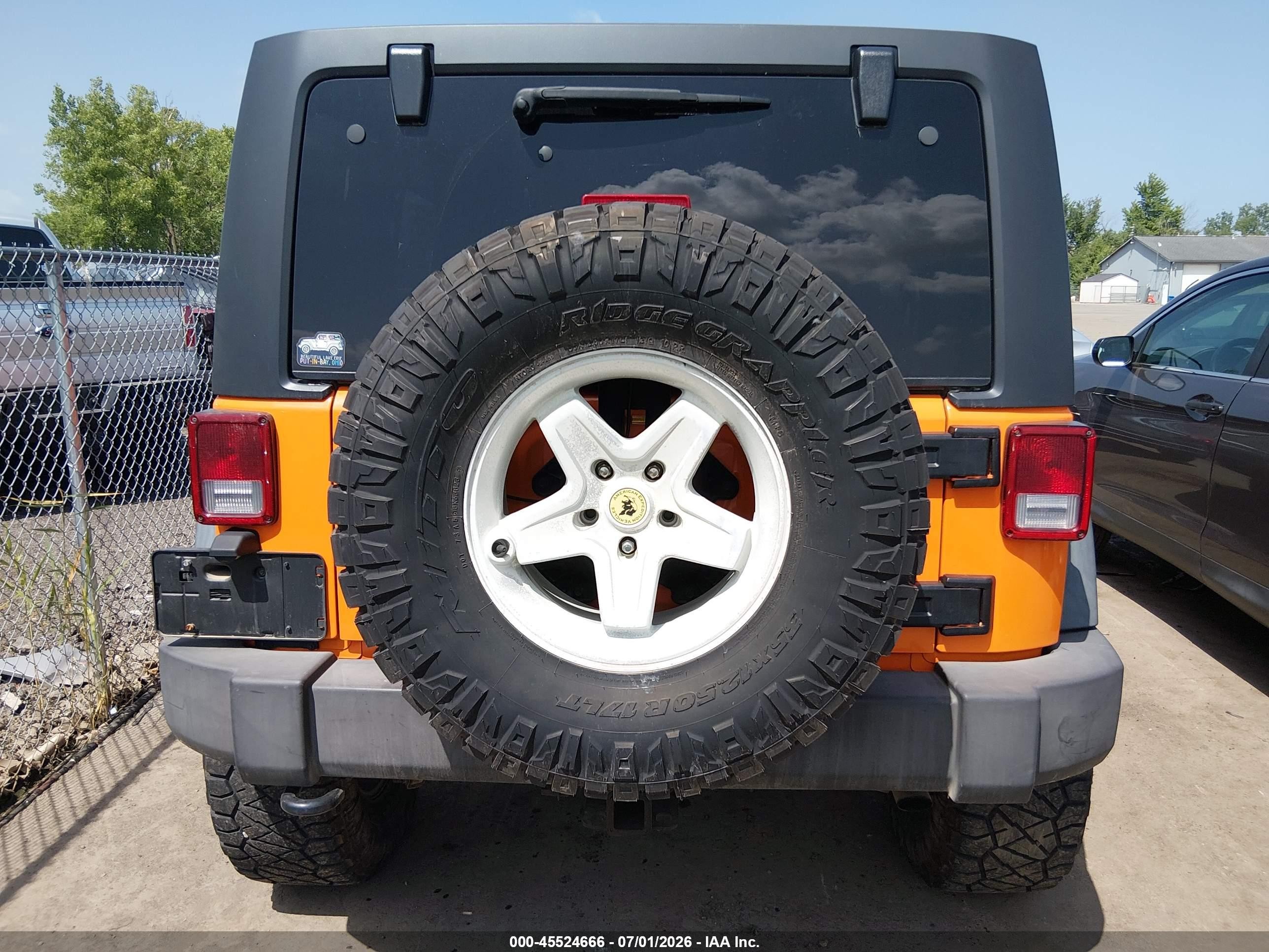 2012 Jeep Wrangler Unlimited Sport Orange vin: 1C4BJWDG0CL222136
