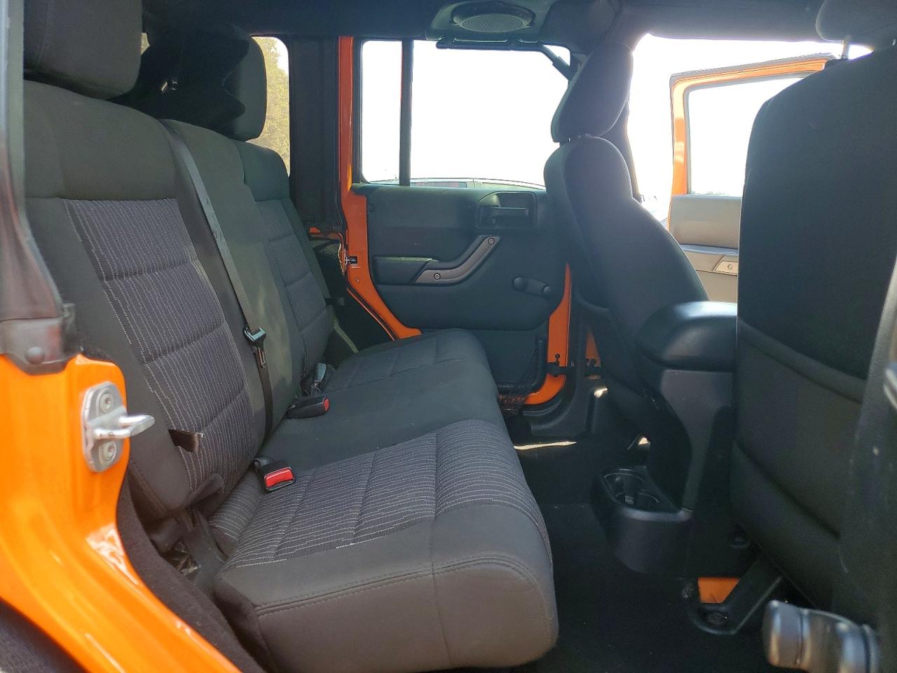 2012 Jeep Wrangler Unlimited Sport Orange vin: 1C4BJWDG0CL269148