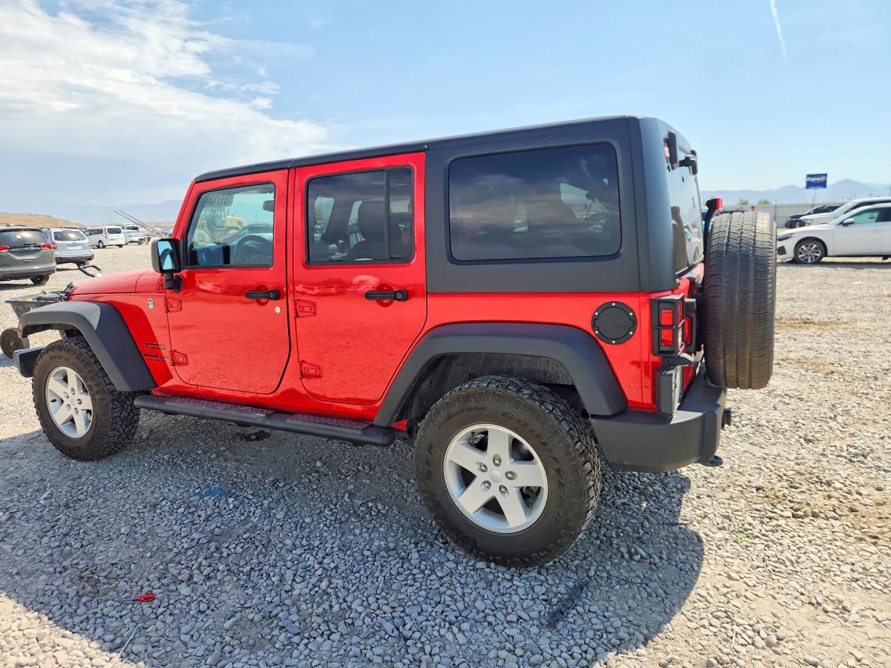 2013 Jeep Wrangler Unlimited Sport Red vin: 1C4BJWDG0DL669714