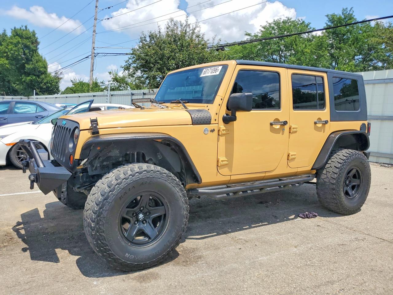 2013 Jeep Wrangler Unlimited Sport Tan vin: 1C4BJWDG0DL698243