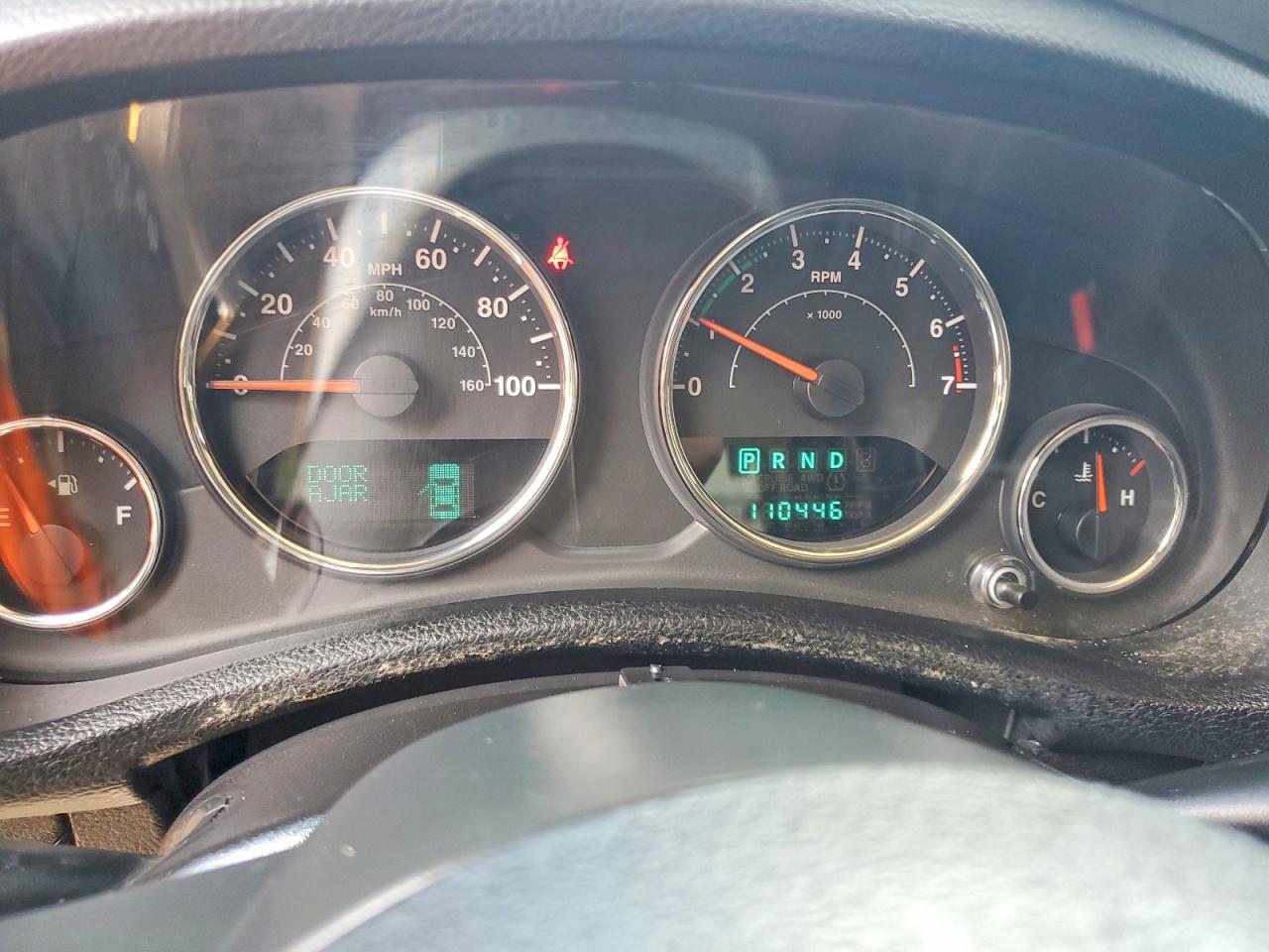 2013 Jeep Wrangler Unlimited Sport Tan vin: 1C4BJWDG0DL698243