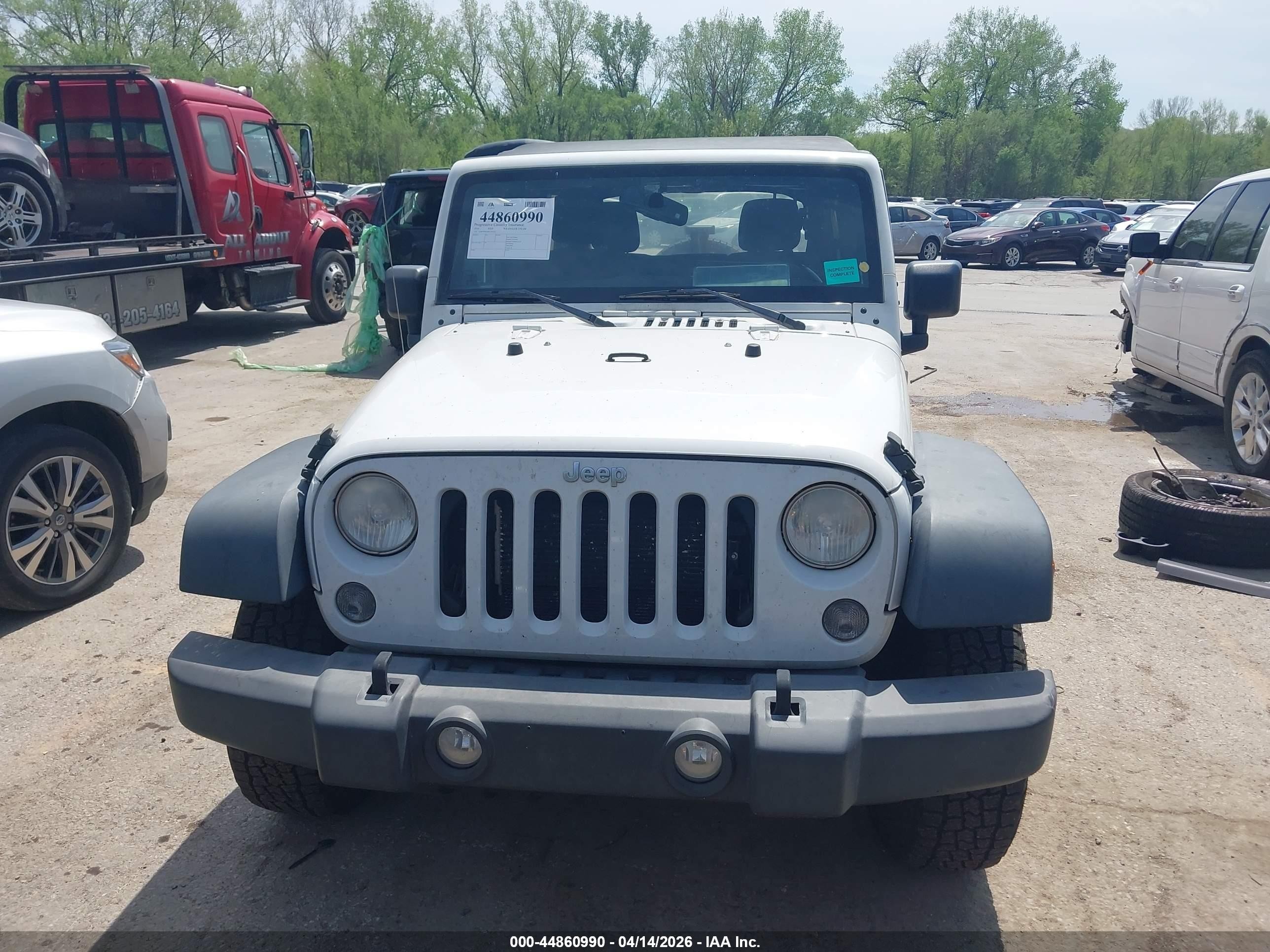 2014 Jeep Wrangler Unlimited Sport White vin: 1C4BJWDG0EL206165
