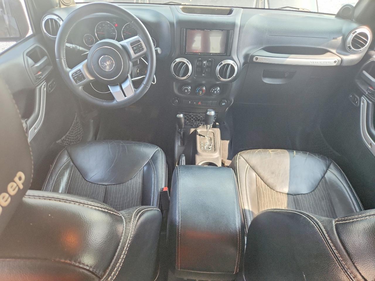 2014 Jeep Wrangler Unlimited Sport Black vin: 1C4BJWDG0EL218154