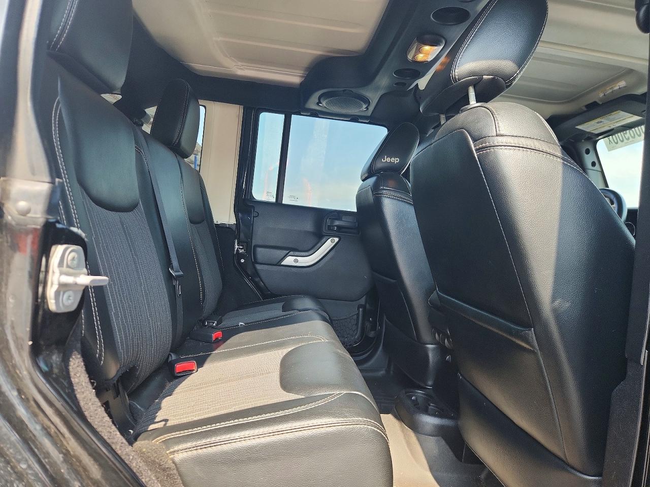 2014 Jeep Wrangler Unlimited Sport Black vin: 1C4BJWDG0EL218154