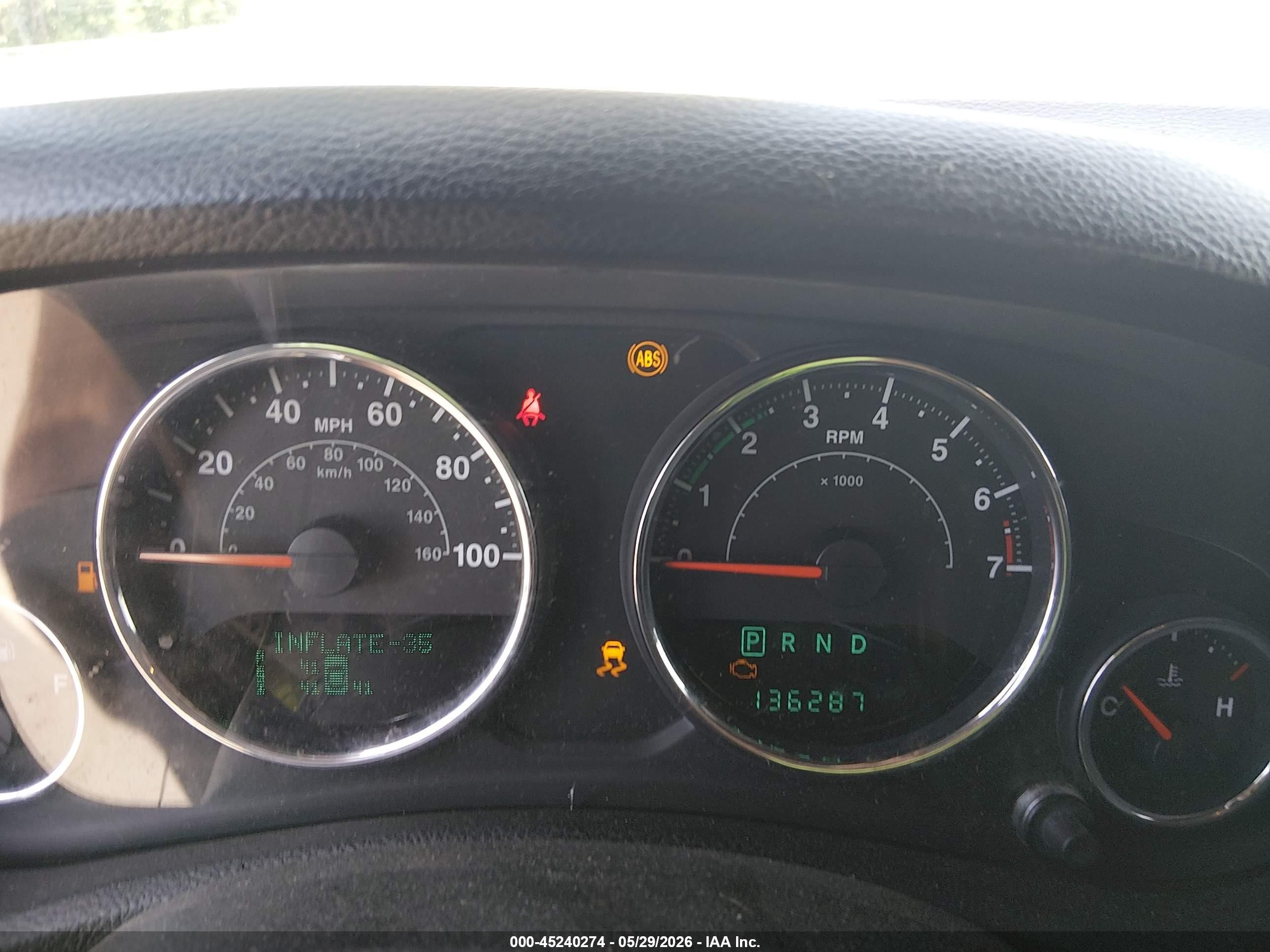 2014 Jeep Wrangler Unlimited Freedom Edition Silver vin: 1C4BJWDG0EL233379