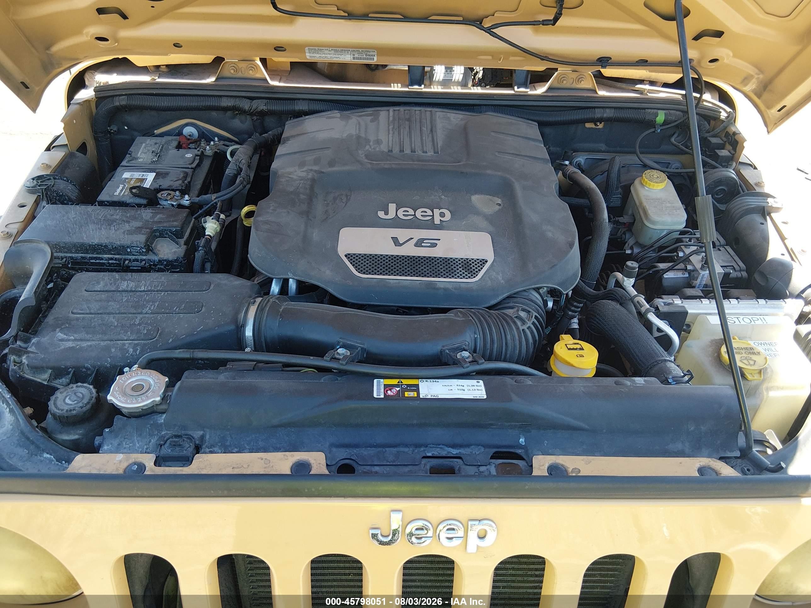 2014 Jeep Wrangler Unlimited Sport Champagne vin: 1C4BJWDG0EL242387