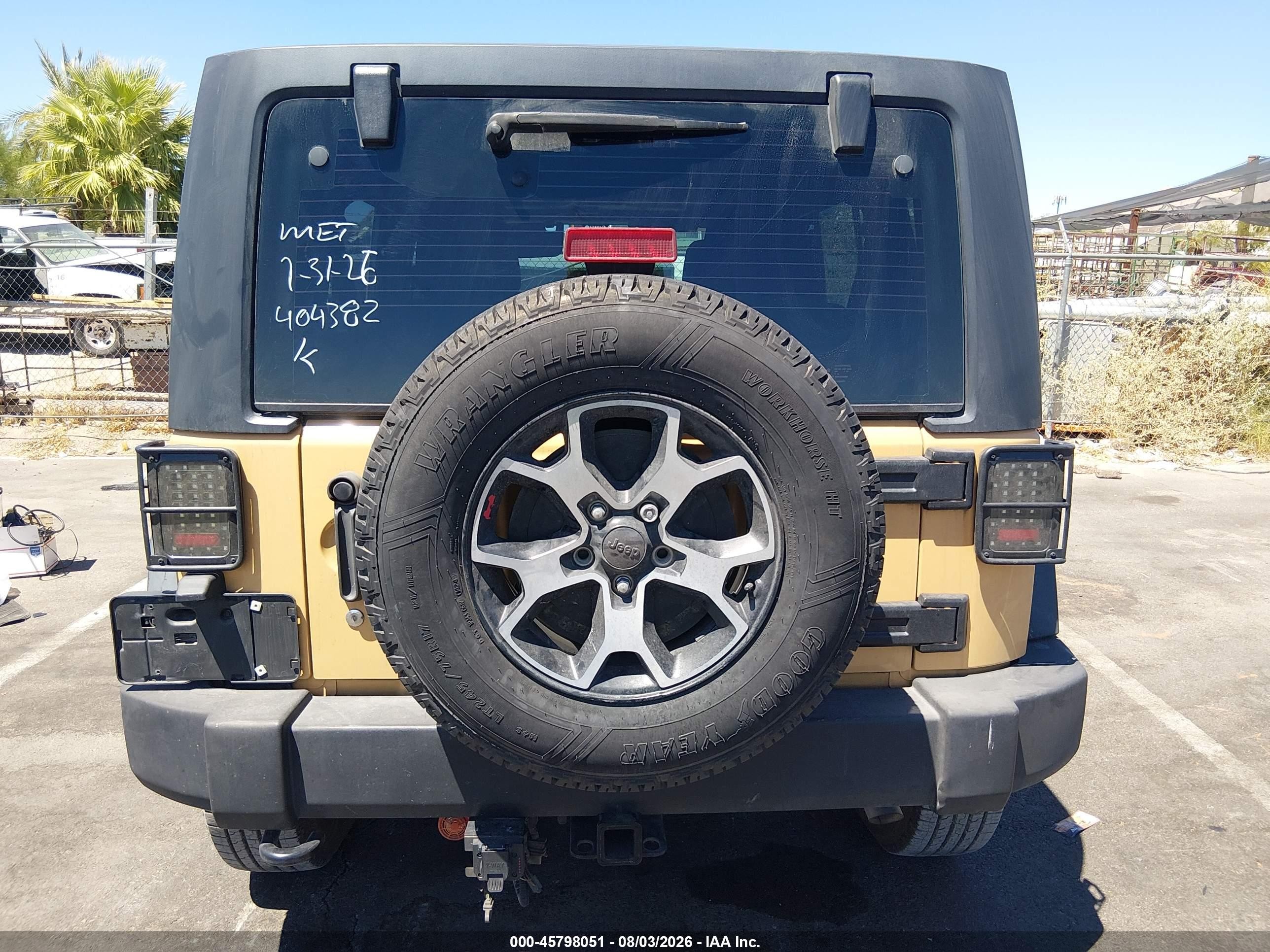 2014 Jeep Wrangler Unlimited Sport Champagne vin: 1C4BJWDG0EL242387