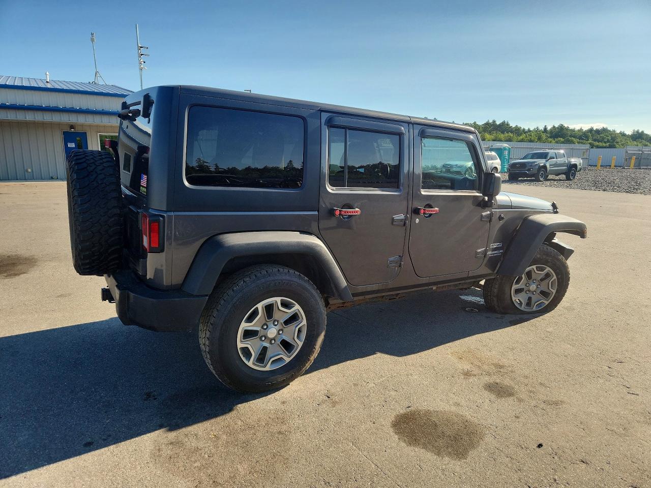 2014 Jeep Wrangler Unlimited Sport Gray vin: 1C4BJWDG0EL265166