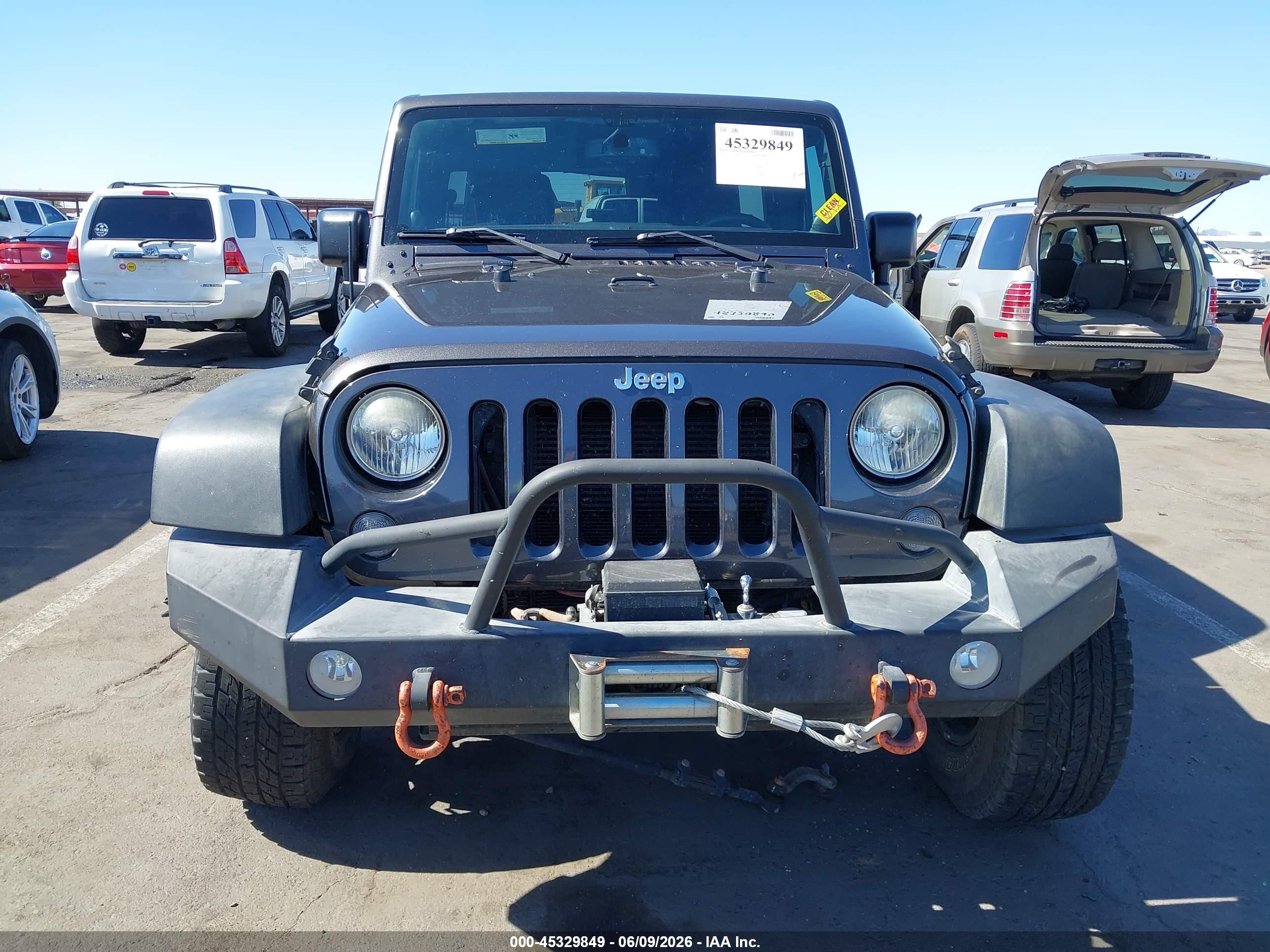 2014 Jeep Wrangler Unlimited Sport Gray vin: 1C4BJWDG0EL265250