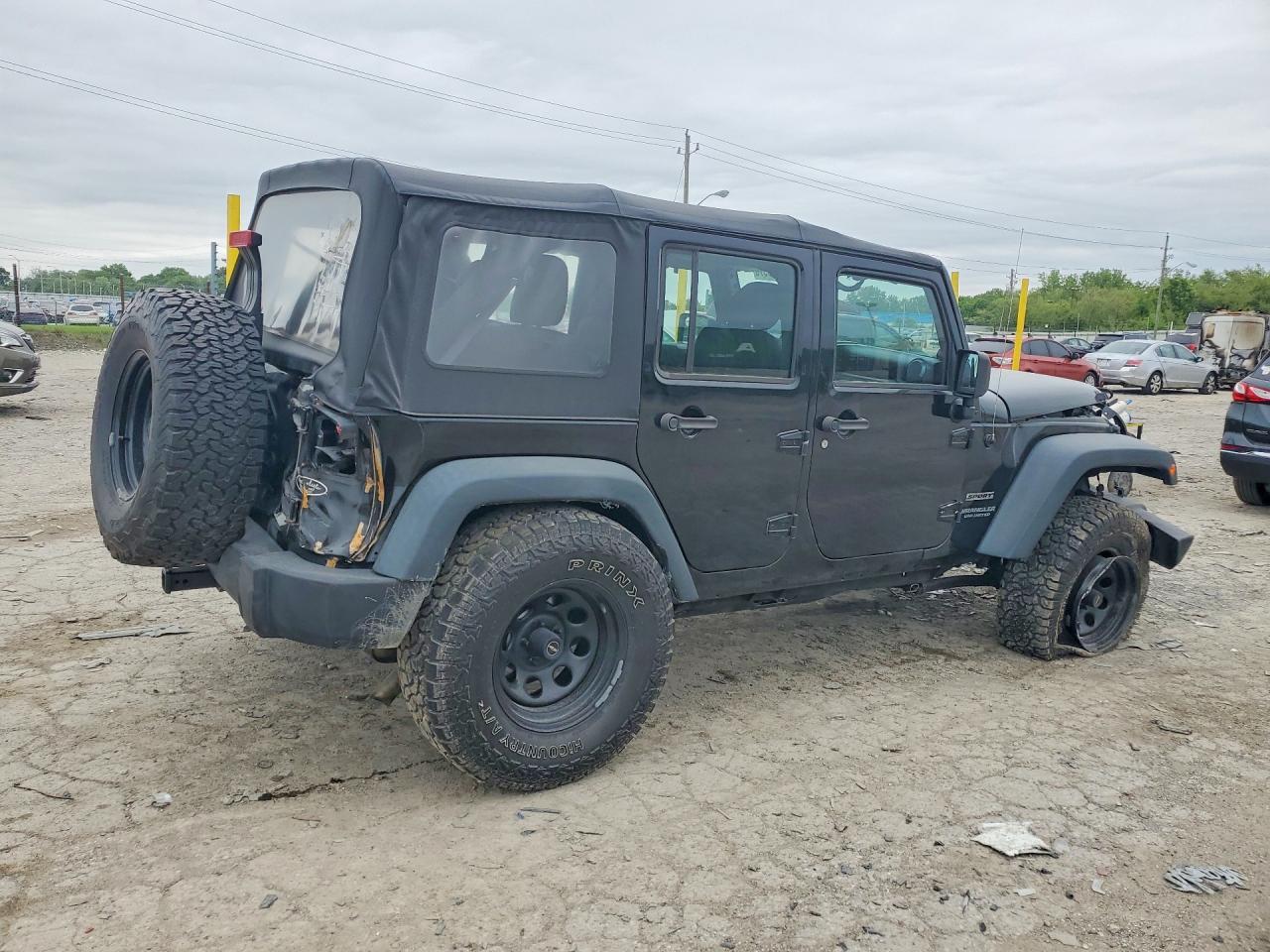 2014 Jeep Wrangler Unlimited Sport Black vin: 1C4BJWDG0EL305990
