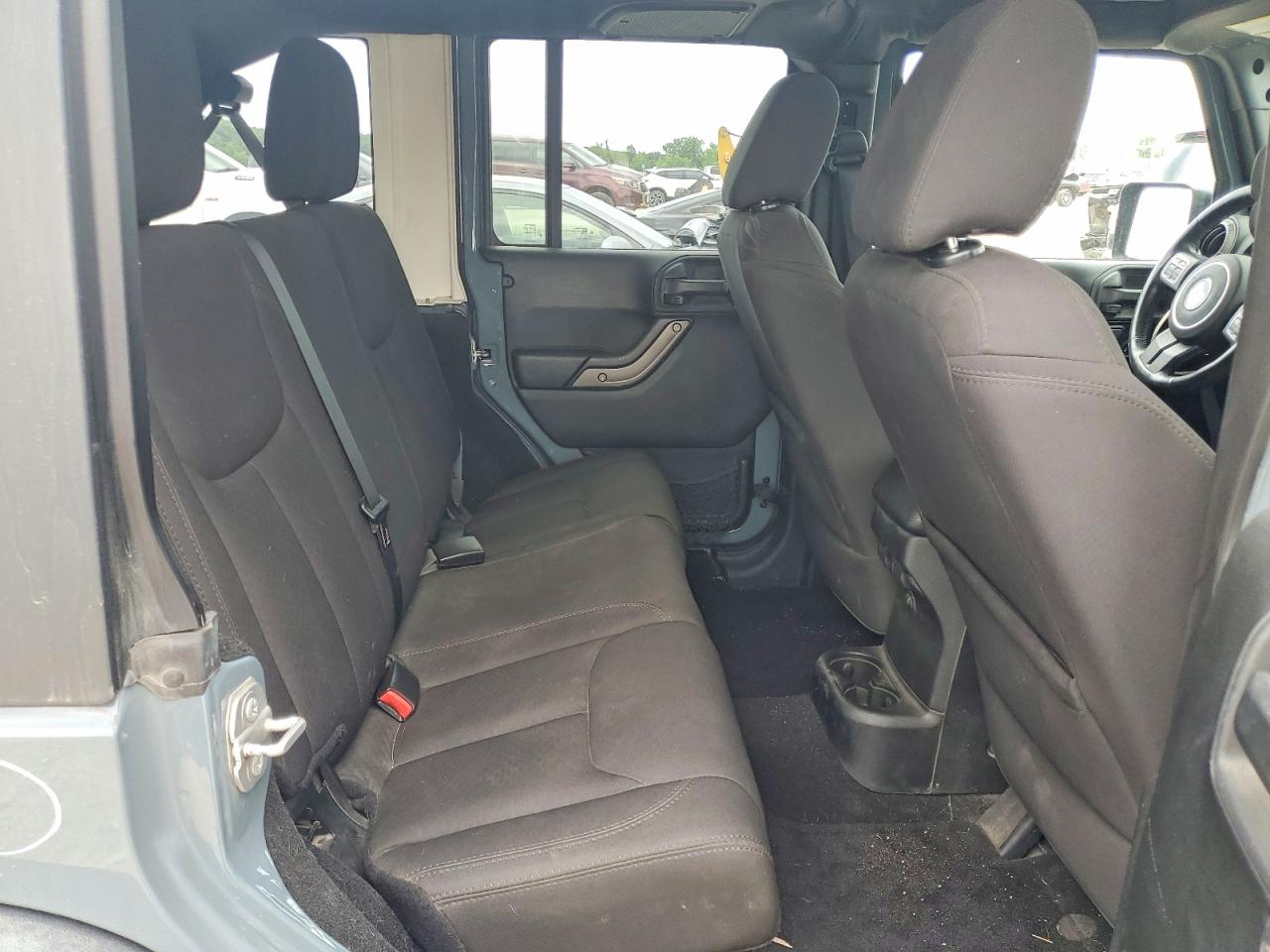 2015 Jeep Wrangler Unlimited Sport Gray vin: 1C4BJWDG0FL519962