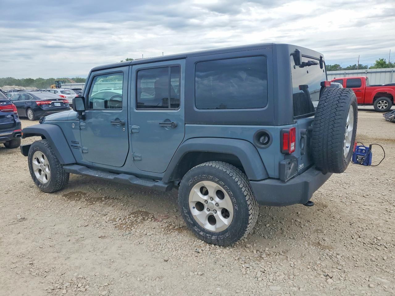 2015 Jeep Wrangler Unlimited Sport Gray vin: 1C4BJWDG0FL519962