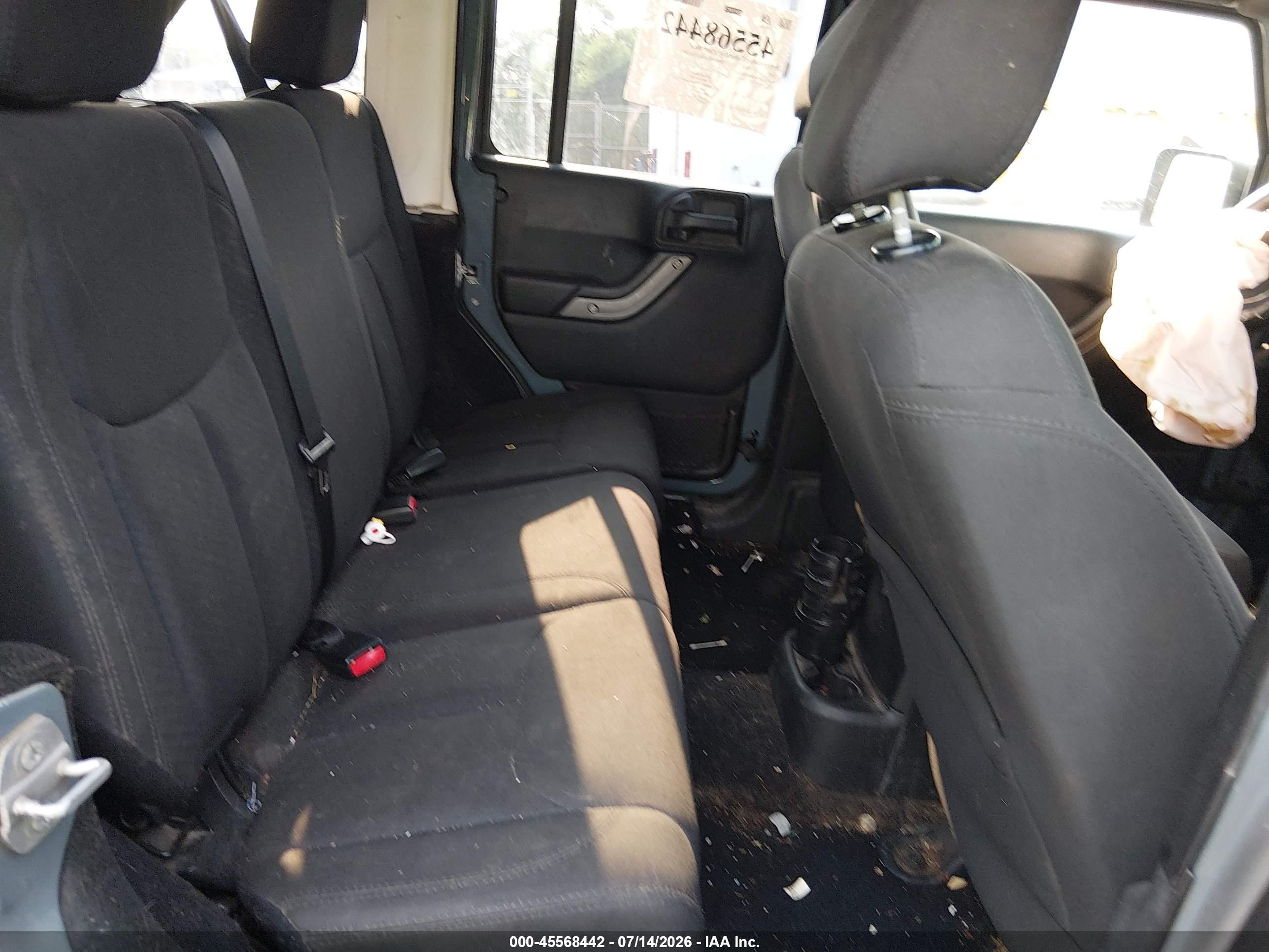 2015 Jeep Wrangler Unlimited Sport Серый vin: 1C4BJWDG0FL536468
