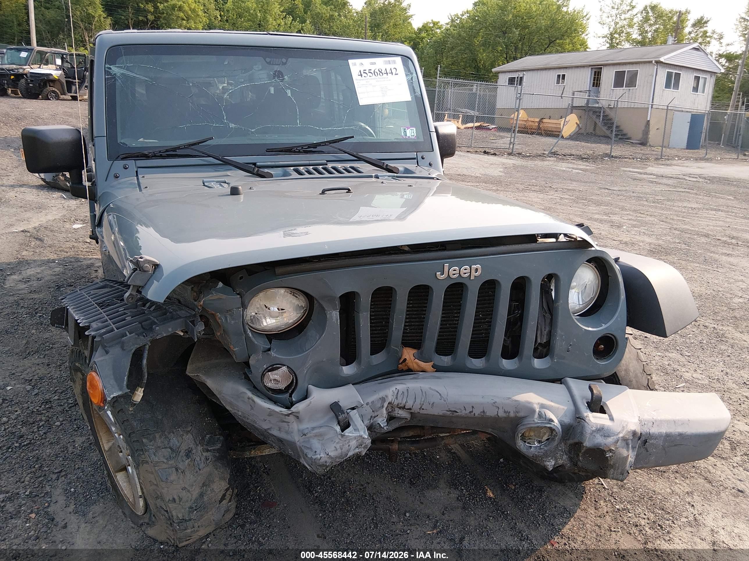 2015 Jeep Wrangler Unlimited Sport Серый vin: 1C4BJWDG0FL536468