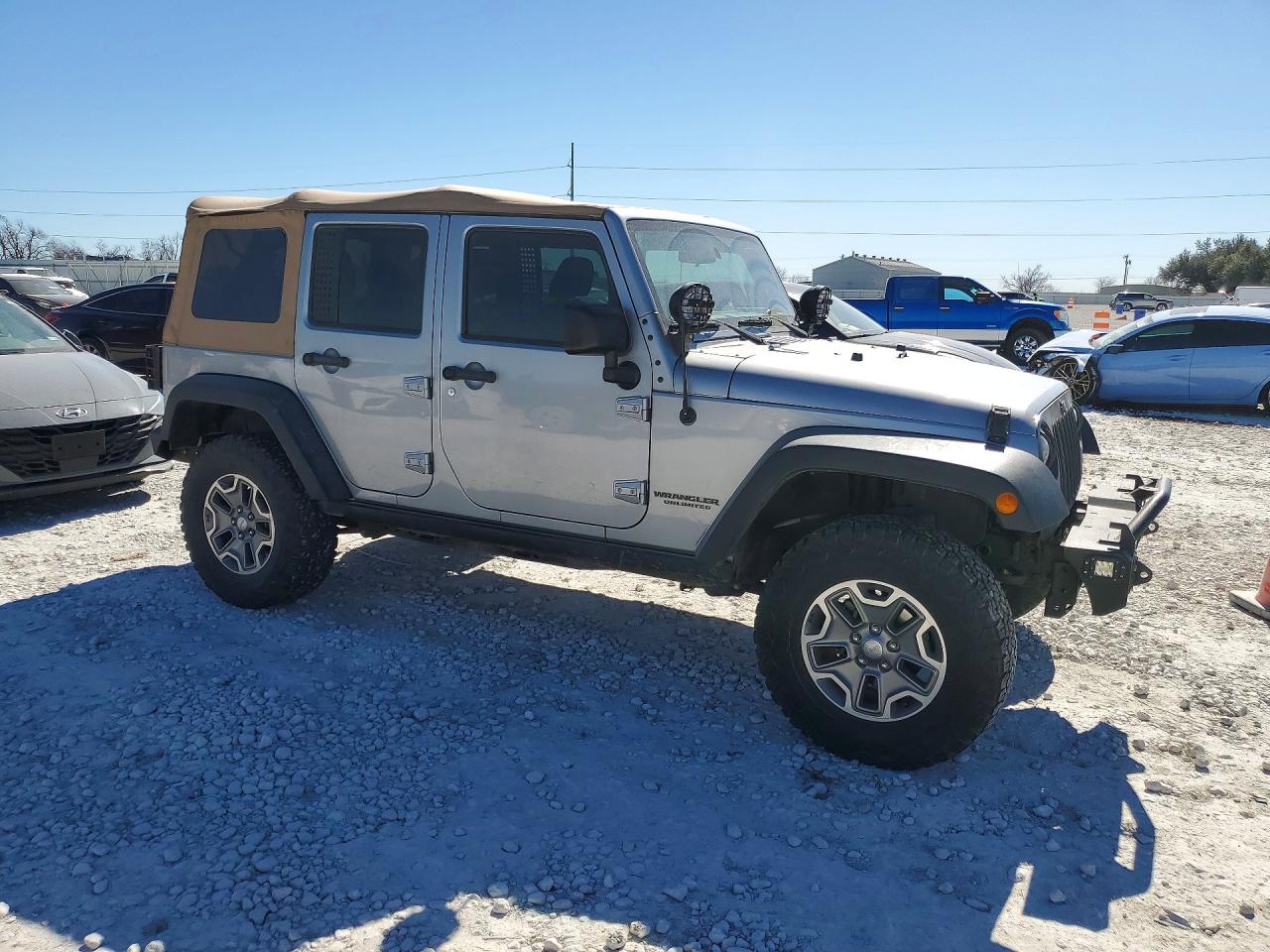 2015 Jeep Wrangler Unlimited Sport Silver vin: 1C4BJWDG0FL540830