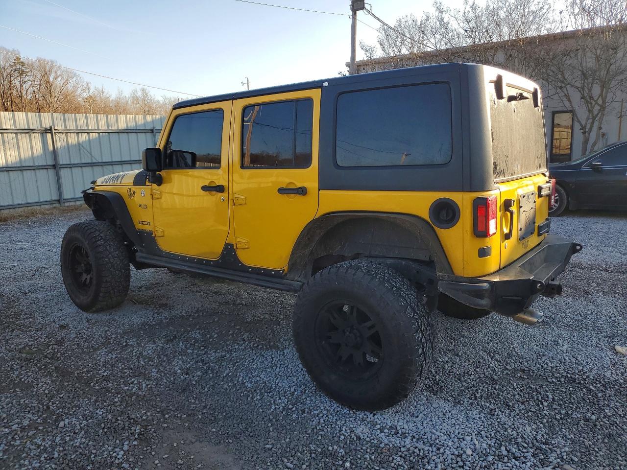 2015 Jeep Wrangler Unlimited Sport Yellow vin: 1C4BJWDG0FL553321