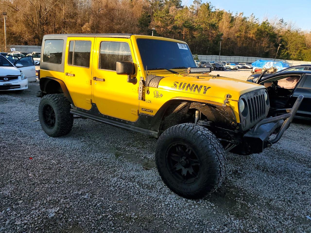 2015 Jeep Wrangler Unlimited Sport Yellow vin: 1C4BJWDG0FL553321