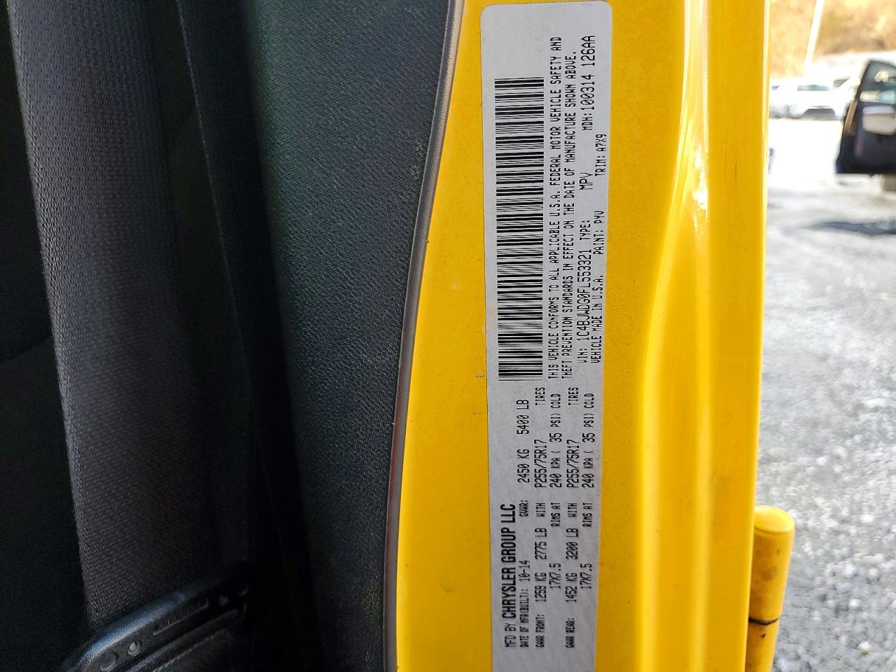 2015 Jeep Wrangler Unlimited Sport Yellow vin: 1C4BJWDG0FL553321