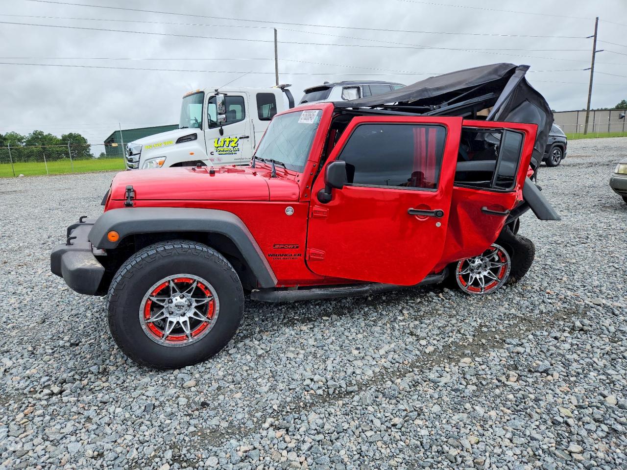 2015 Jeep Wrangler Unlimited Sport Красный vin: 1C4BJWDG0FL565470