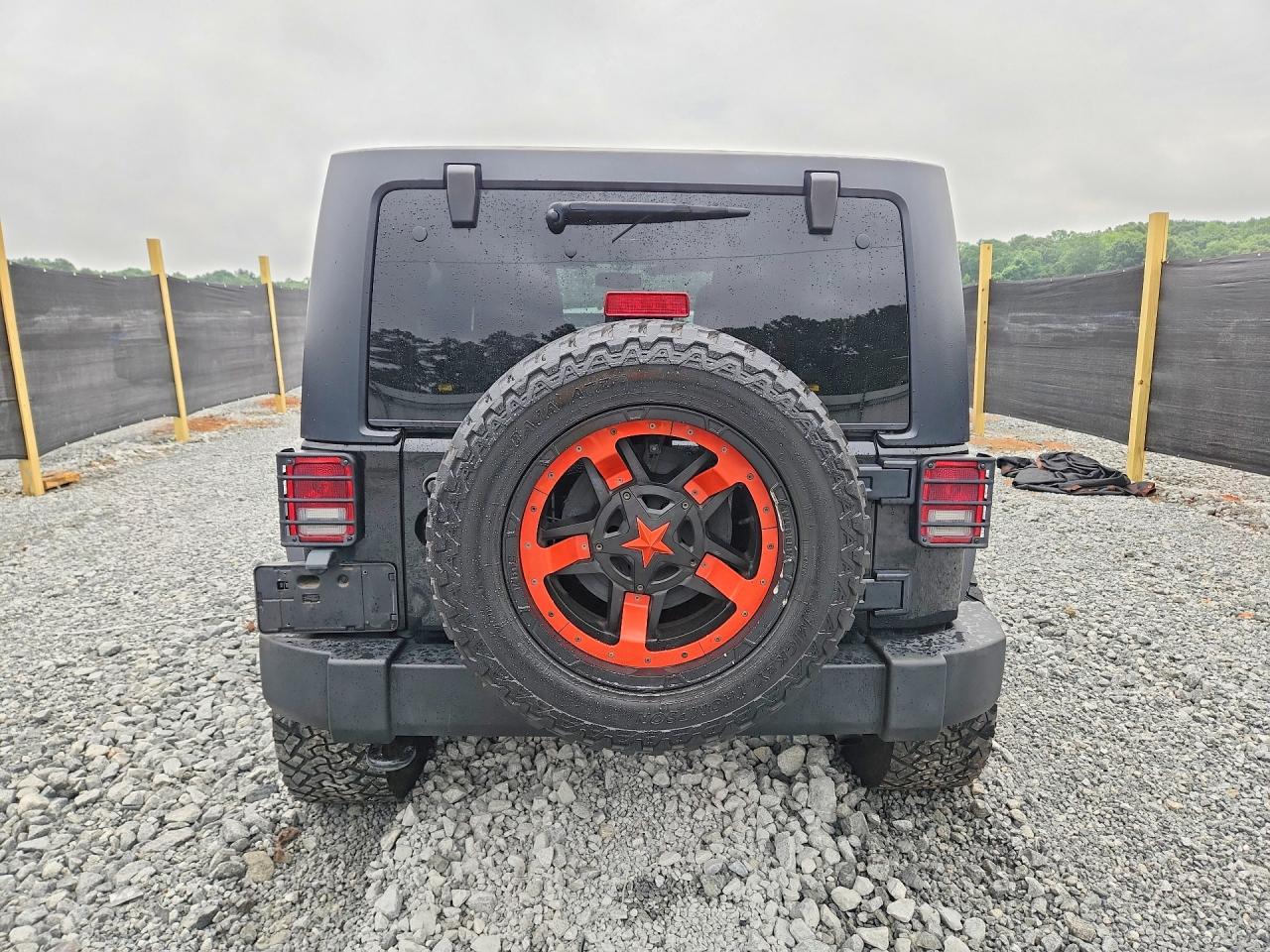 2015 Jeep Wrangler Unlimited Sport Черный vin: 1C4BJWDG0FL585153