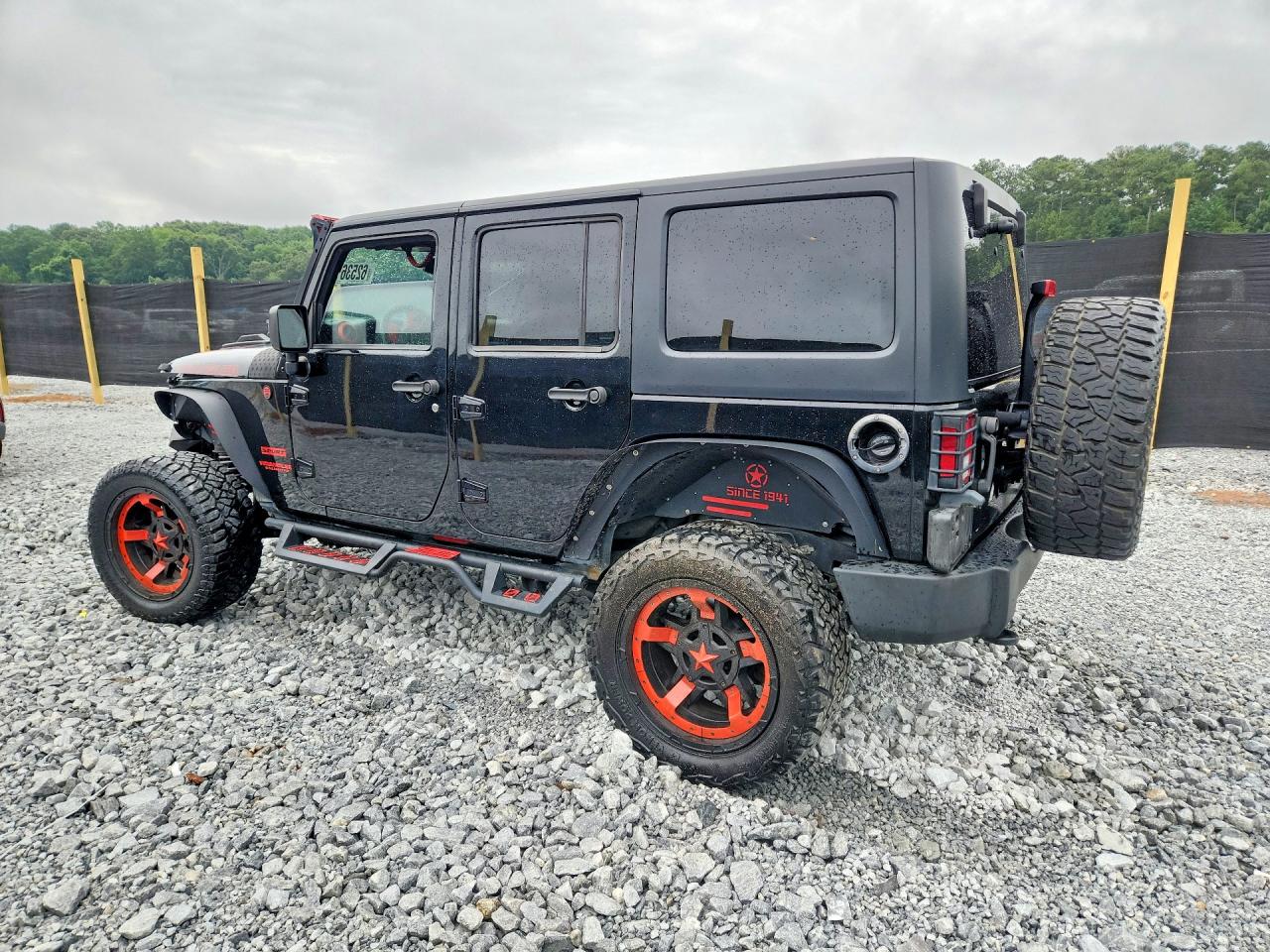 2015 Jeep Wrangler Unlimited Sport Черный vin: 1C4BJWDG0FL585153
