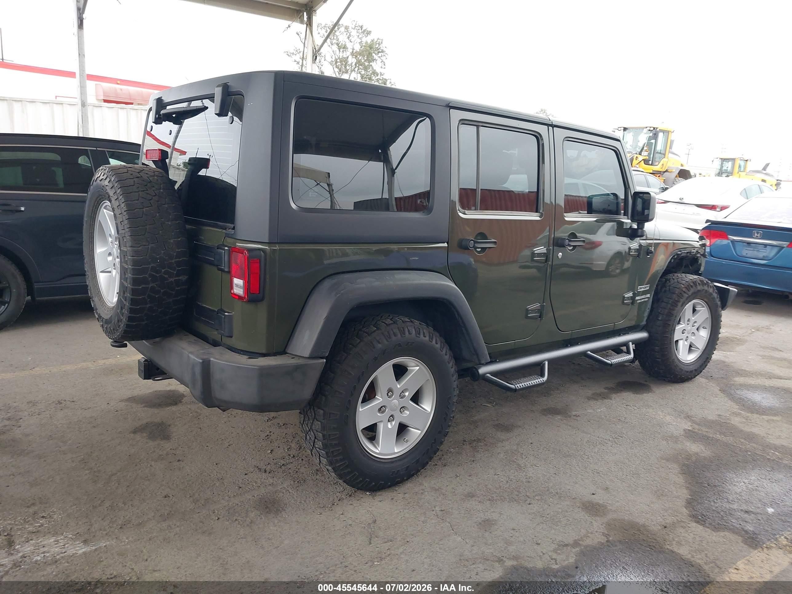 2015 Jeep Wrangler Unlimited Sport Green vin: 1C4BJWDG0FL707770