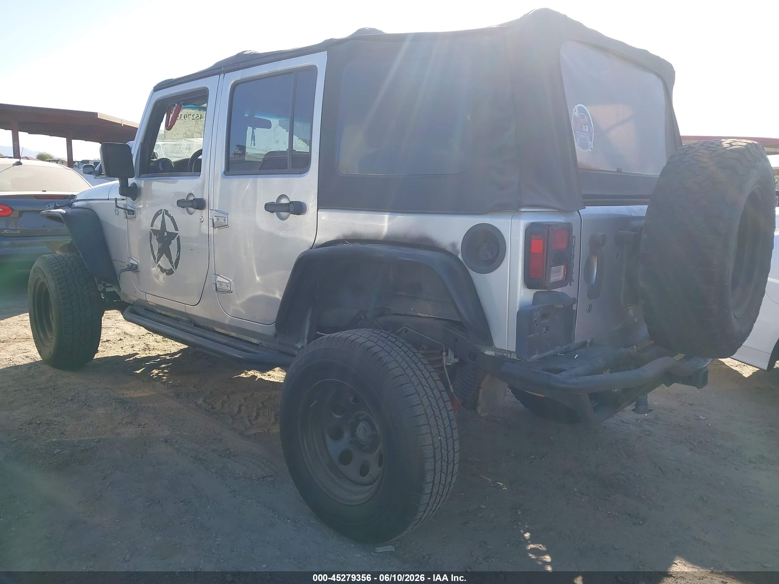 2012 Jeep Wrangler Unlimited Sport Gray vin: 1C4BJWDG1CL217012