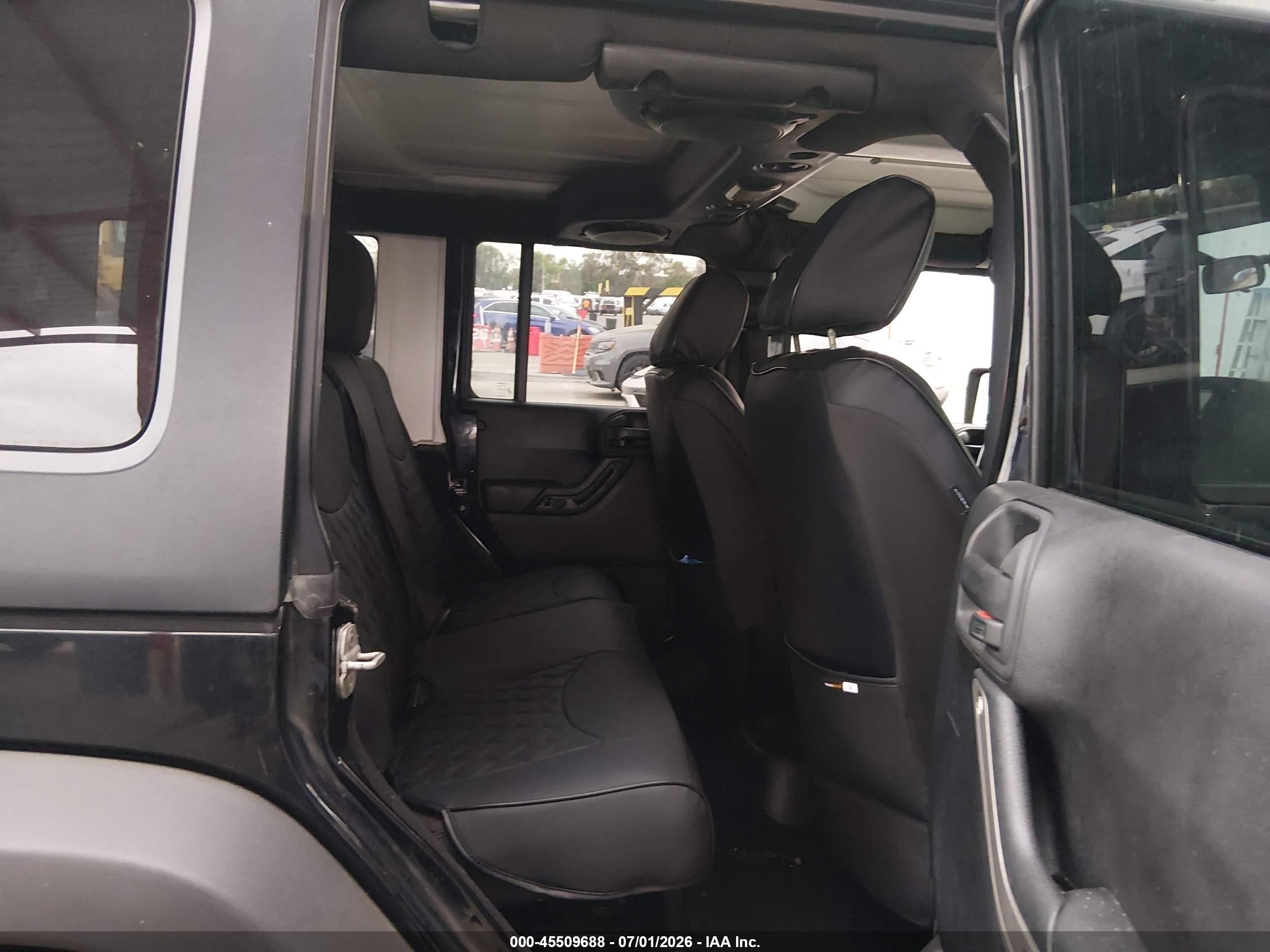 2012 Jeep Wrangler Unlimited Sport Black vin: 1C4BJWDG1CL266730