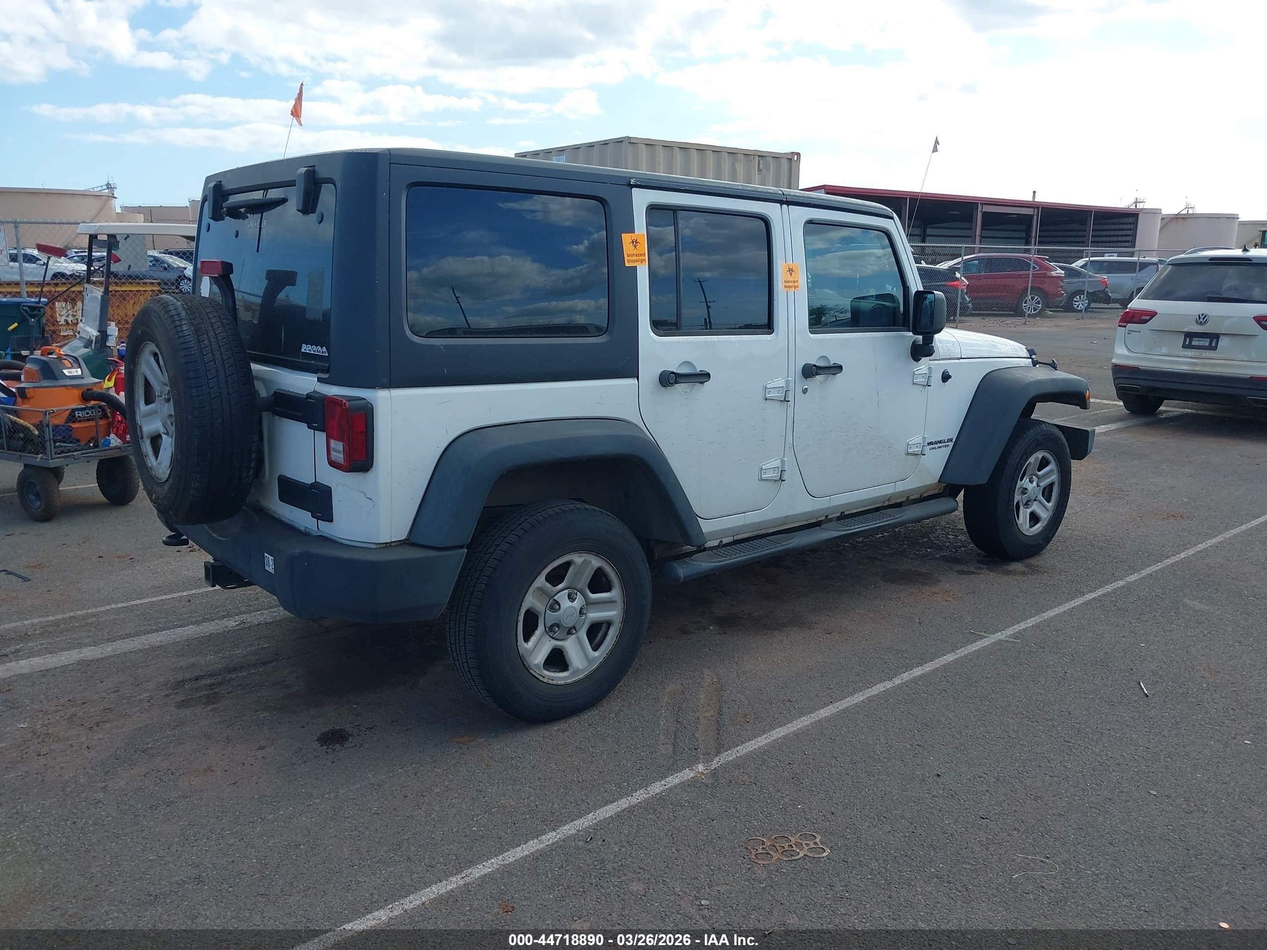 2013 Jeep Wrangler Unlimited Sport White vin: 1C4BJWDG1DL550764