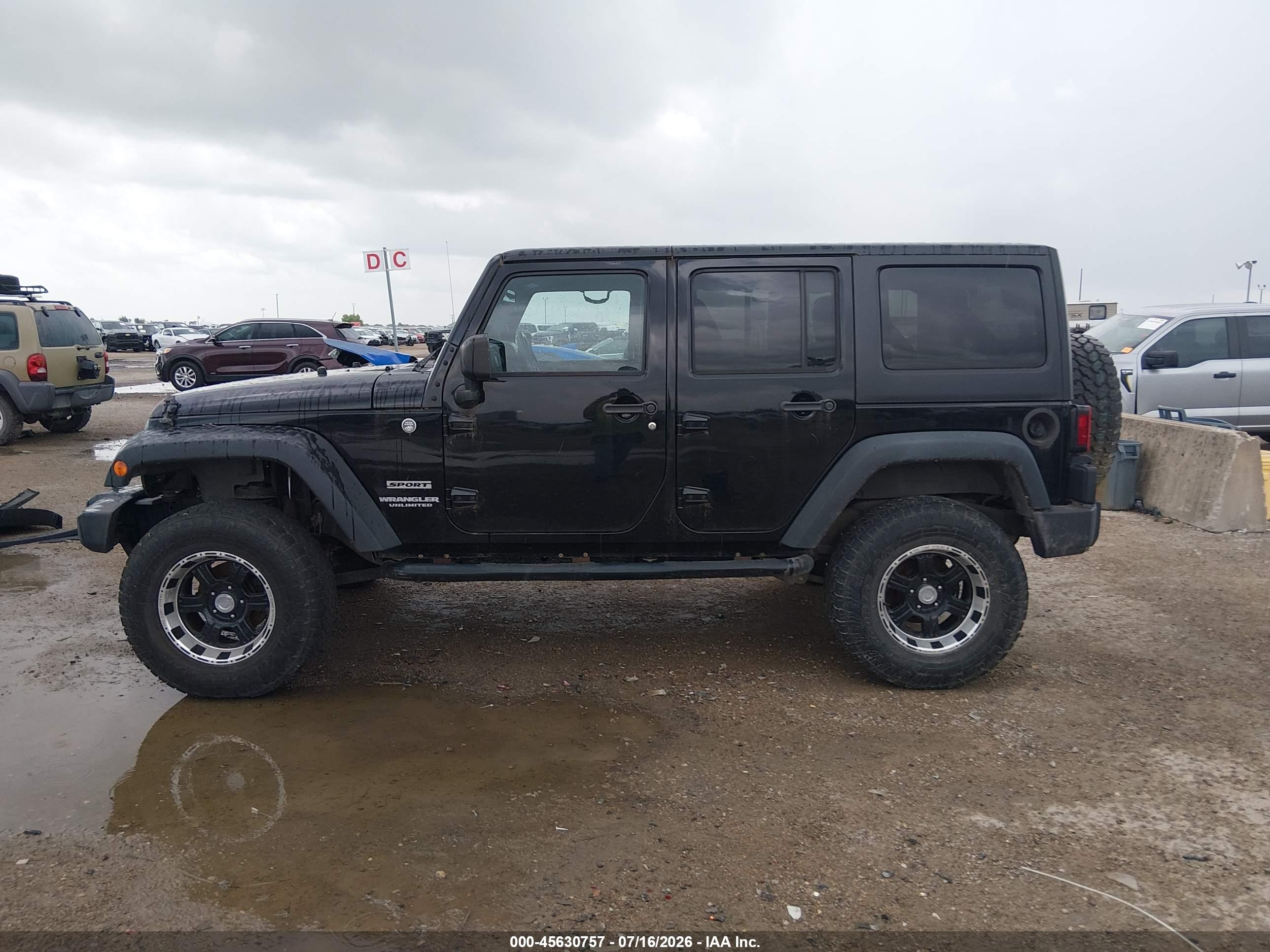 2013 Jeep Wrangler Unlimited Sport Black vin: 1C4BJWDG1DL556533