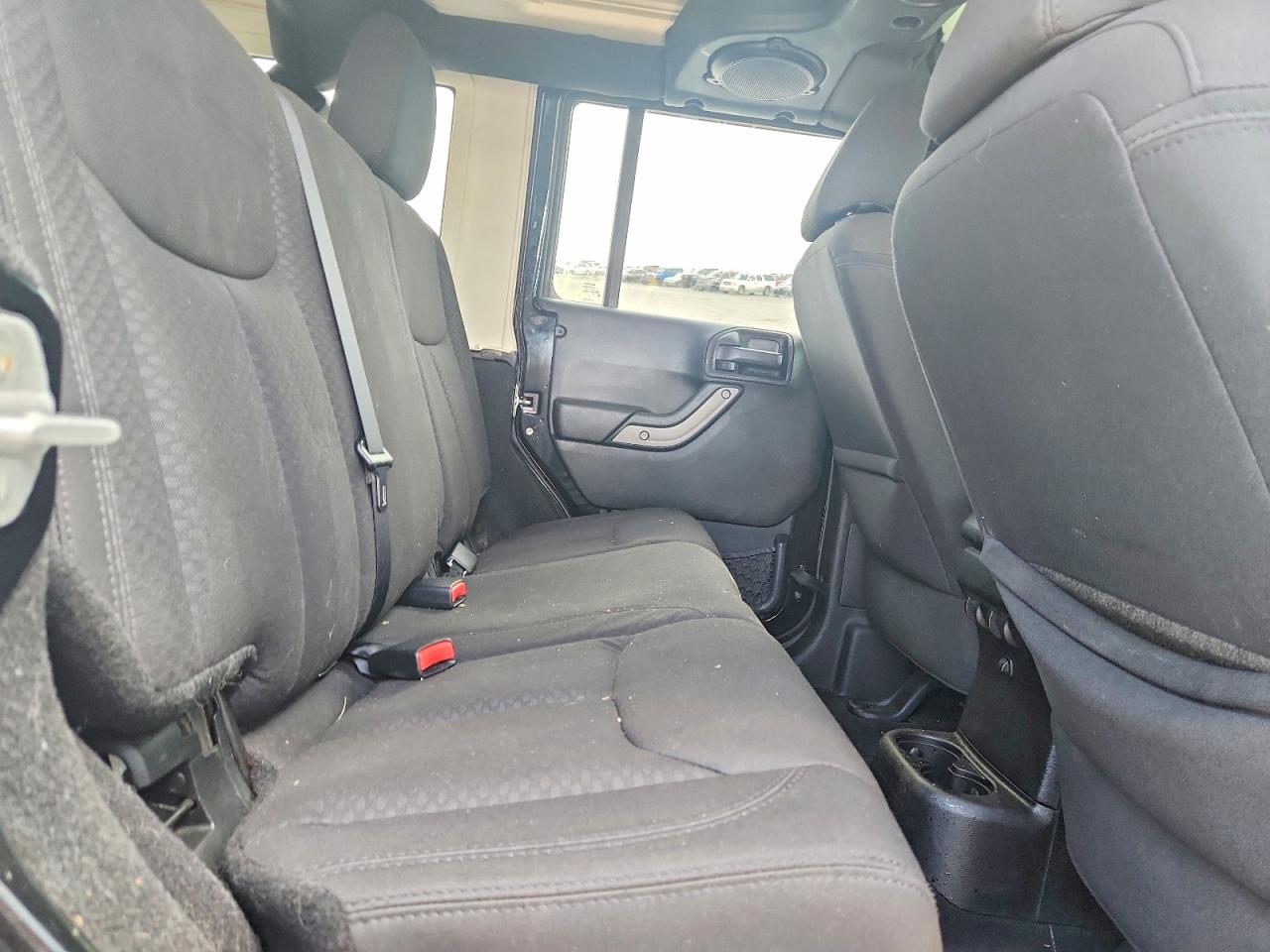 2013 Jeep Wrangler Unlimited Sport Black vin: 1C4BJWDG1DL577902