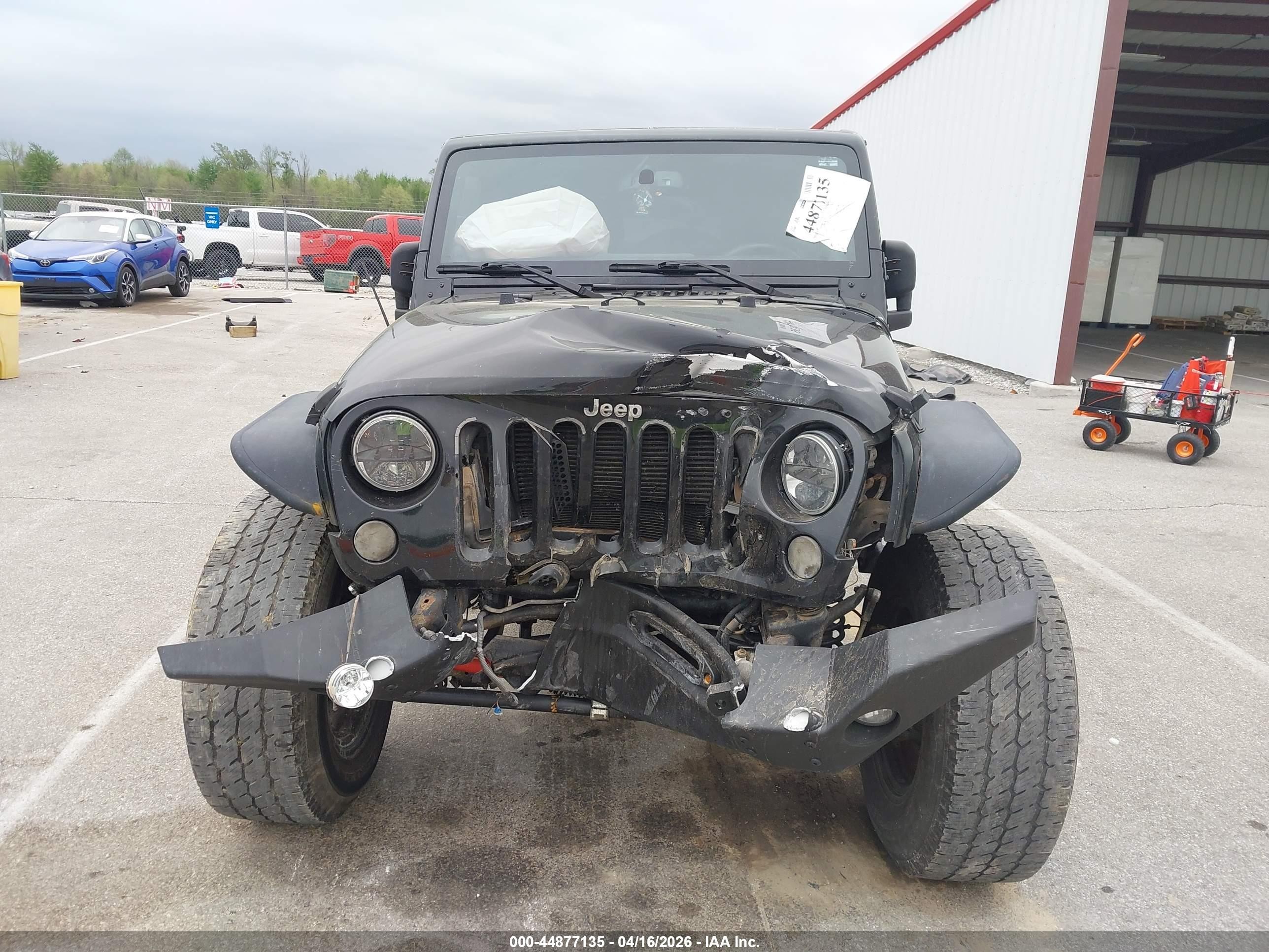 2013 Jeep Wrangler Unlimited Freedom Edition Black vin: 1C4BJWDG1DL628783