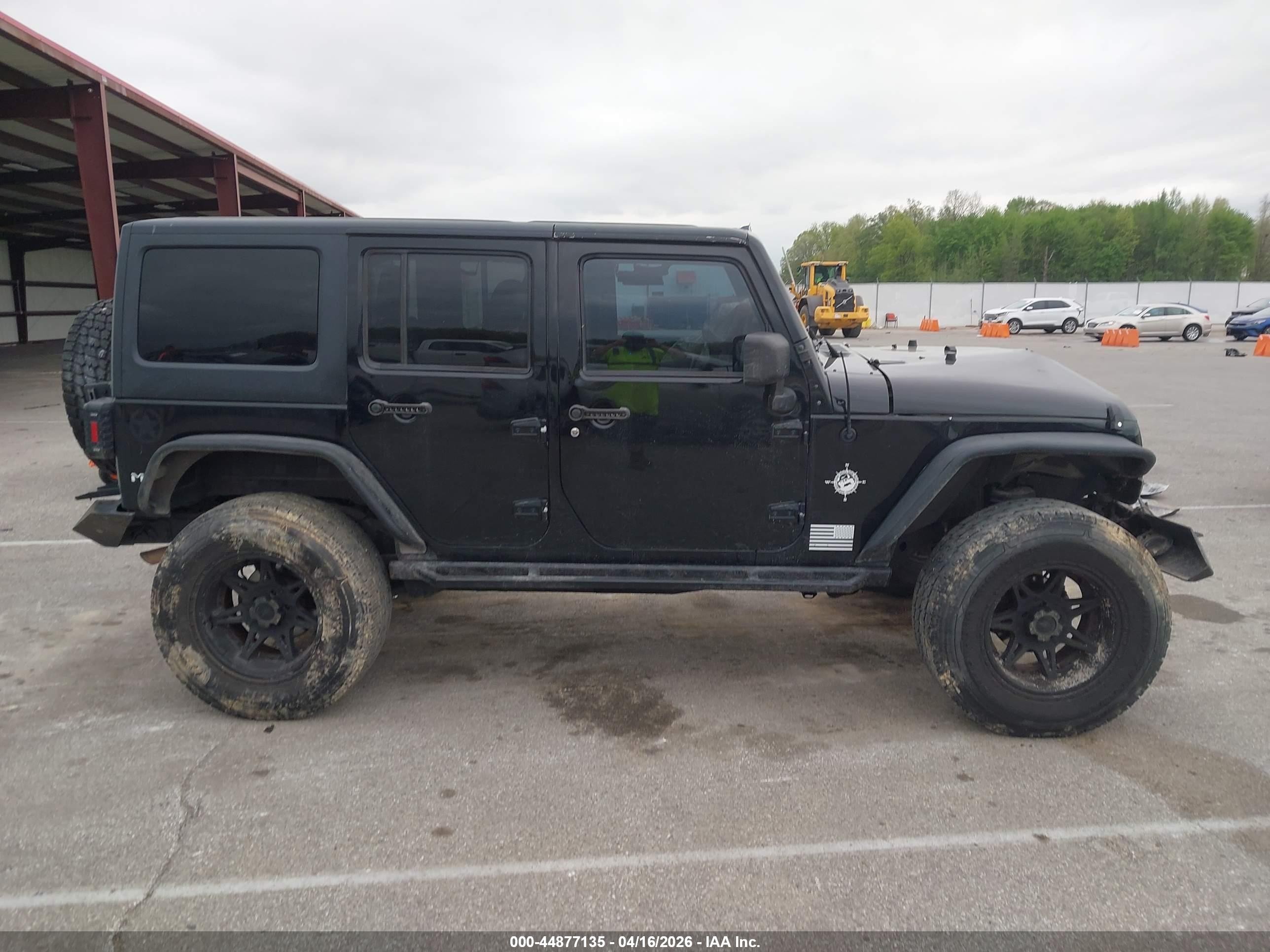 2013 Jeep Wrangler Unlimited Freedom Edition Black vin: 1C4BJWDG1DL628783