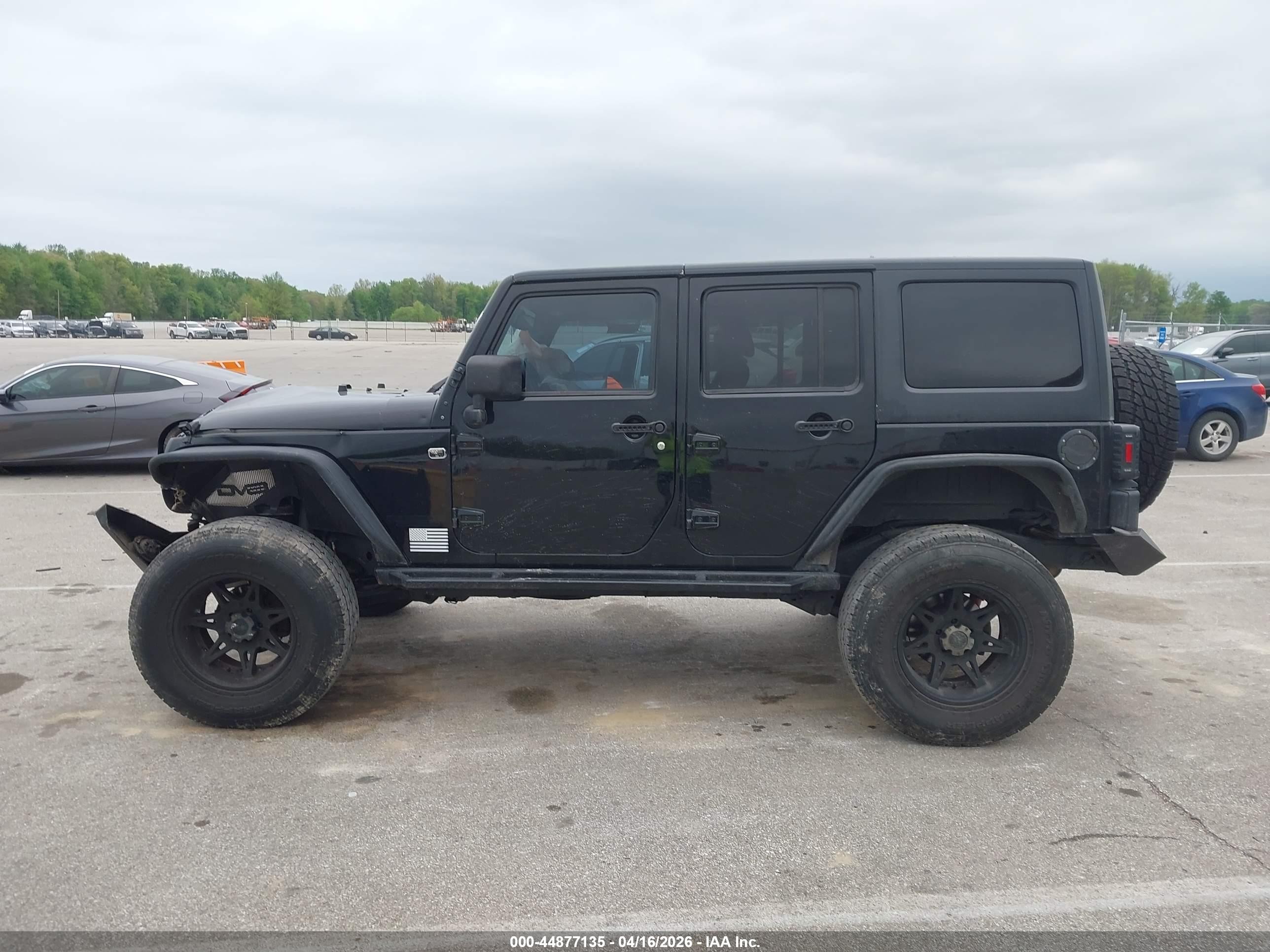 2013 Jeep Wrangler Unlimited Freedom Edition Black vin: 1C4BJWDG1DL628783