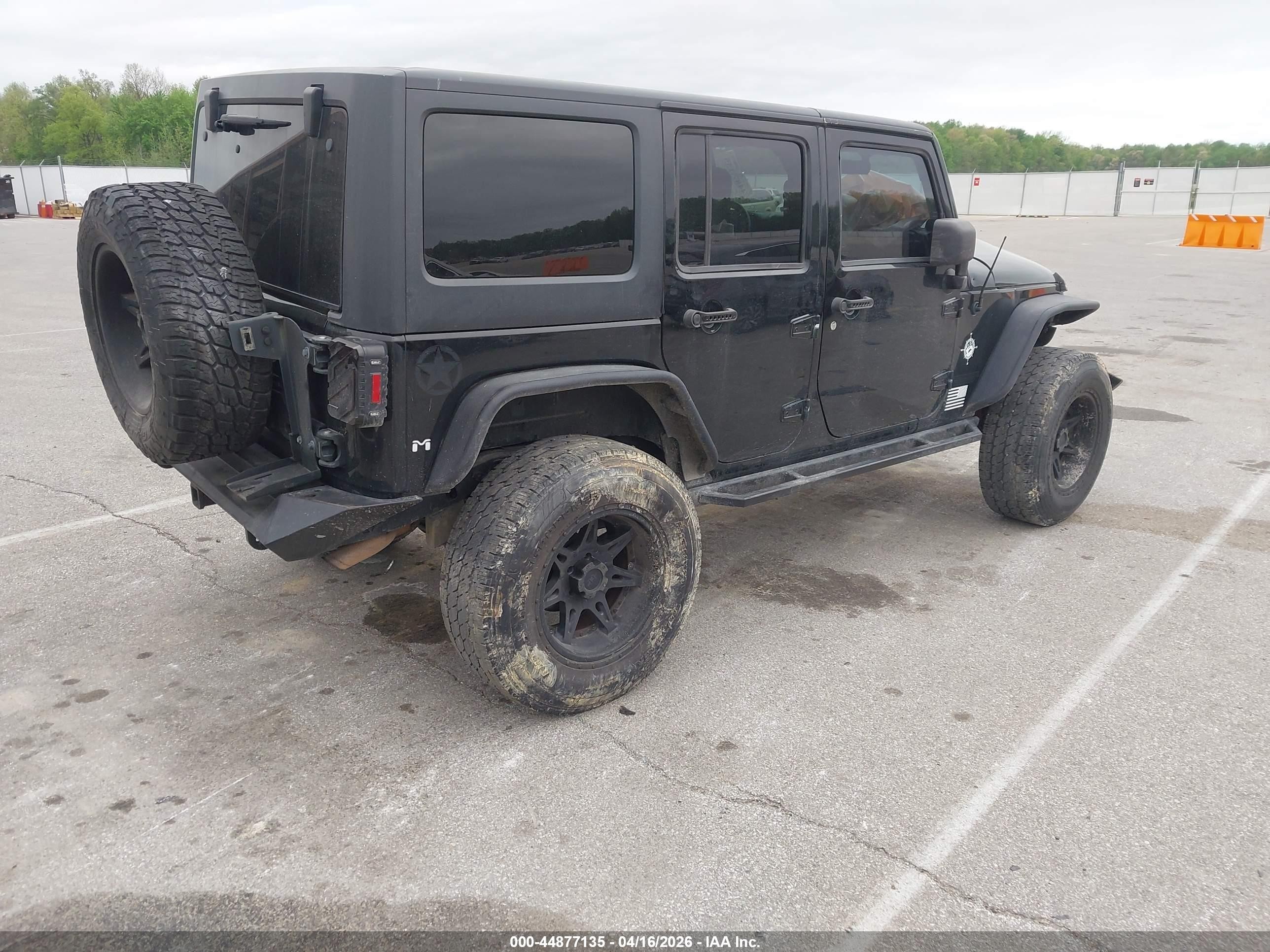2013 Jeep Wrangler Unlimited Freedom Edition Black vin: 1C4BJWDG1DL628783