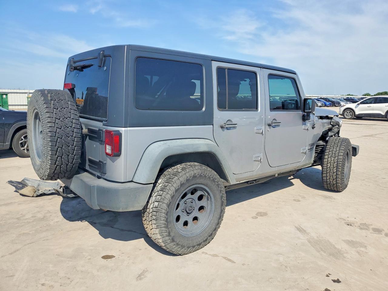 2014 Jeep Wrangler Unlimited Sport Gray vin: 1C4BJWDG1EL127345