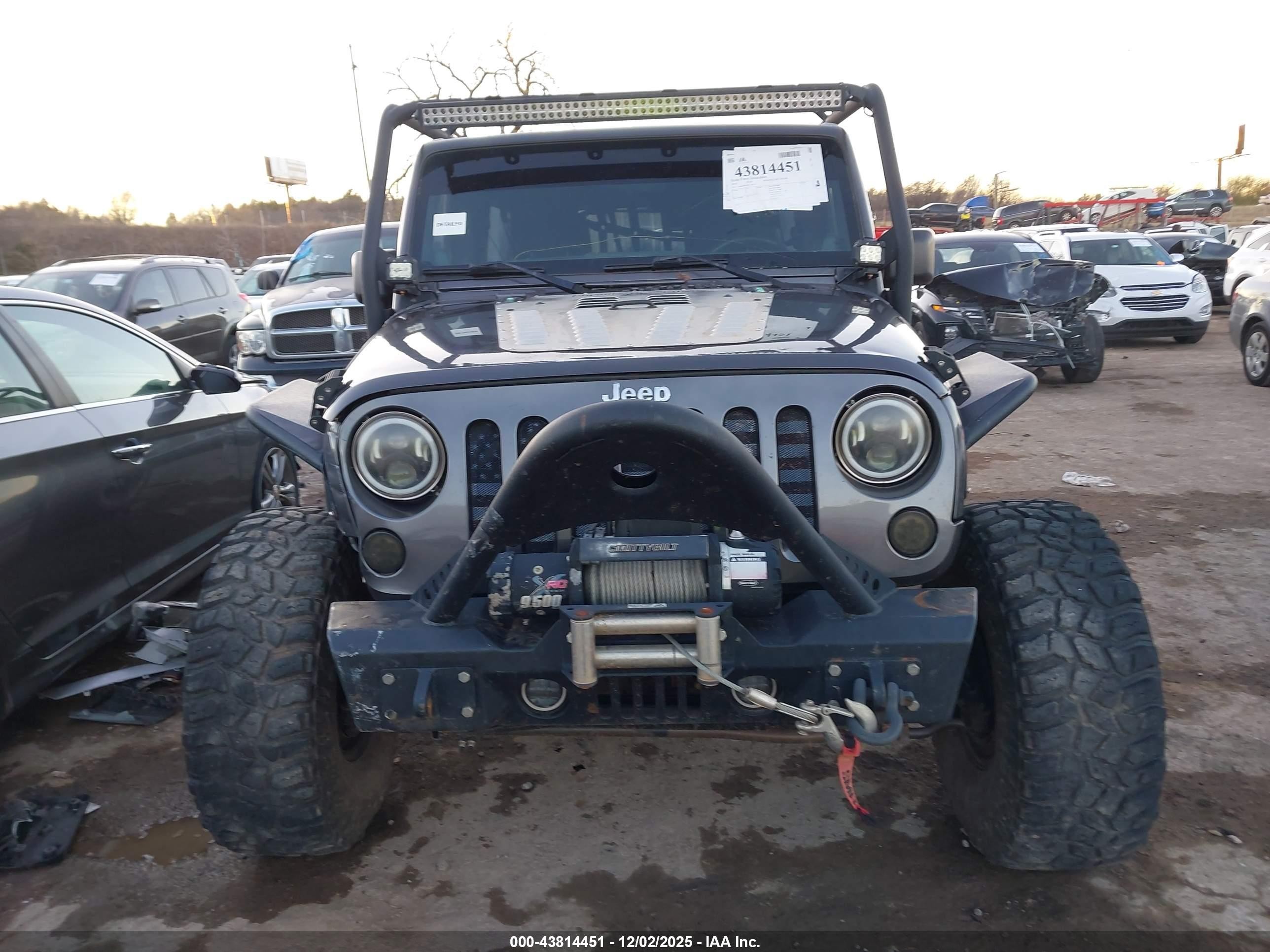 2014 Jeep Wrangler Unlimited Sport Gray vin: 1C4BJWDG1EL192714