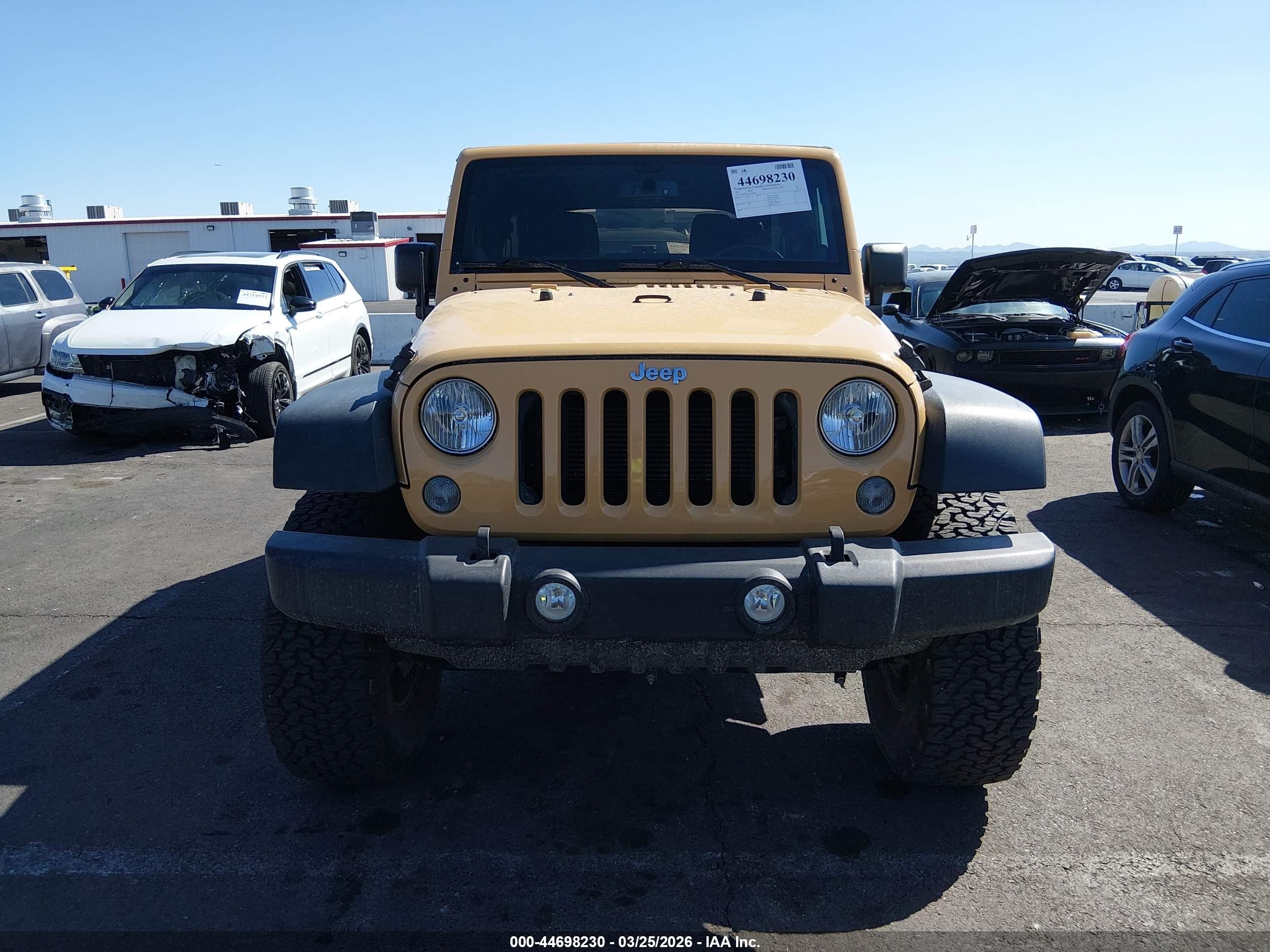 2014 Jeep Wrangler Unlimited Sport Yellow vin: 1C4BJWDG1EL236436