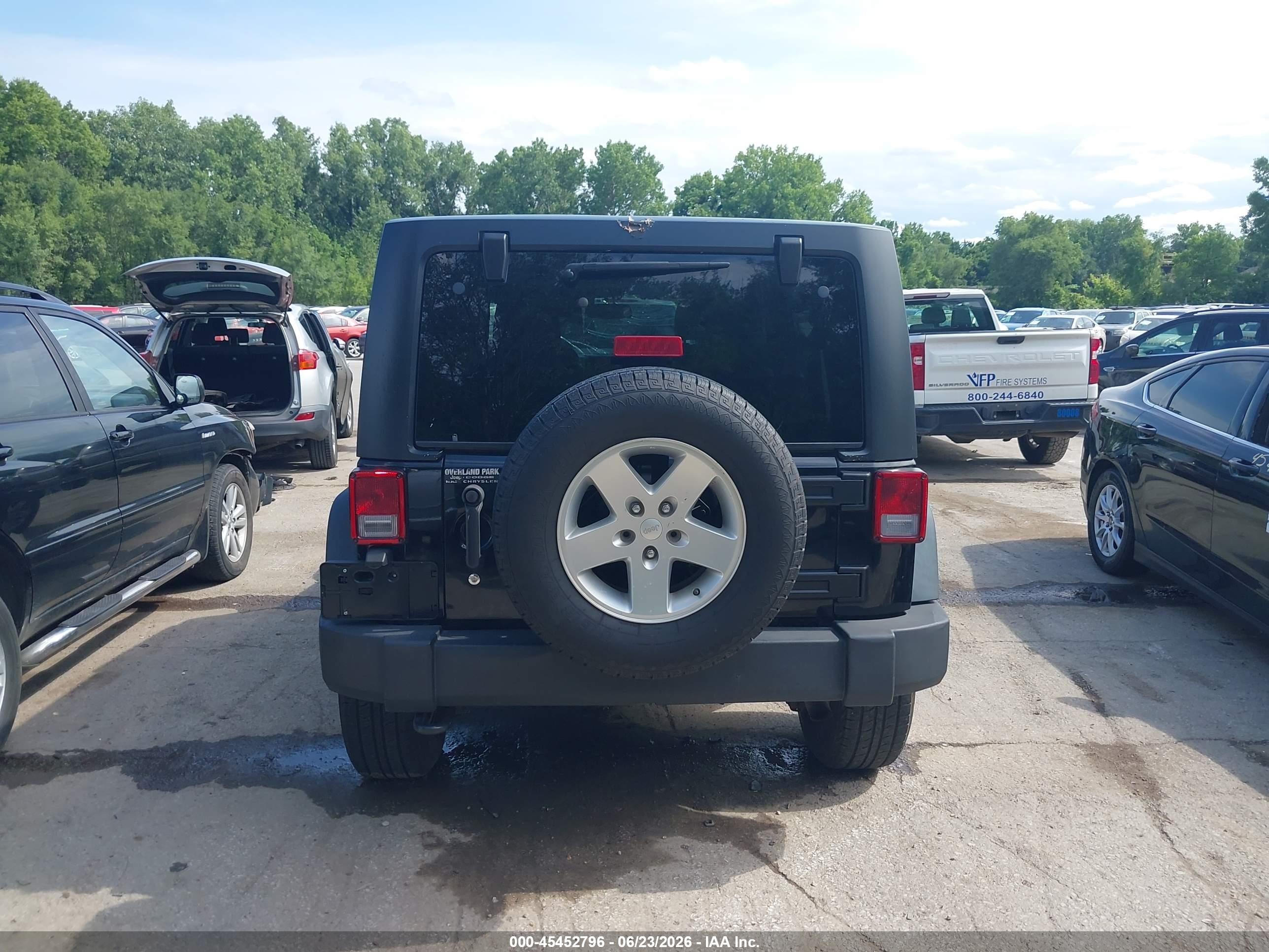 2014 Jeep Wrangler Unlimited Sport Black vin: 1C4BJWDG1EL250711