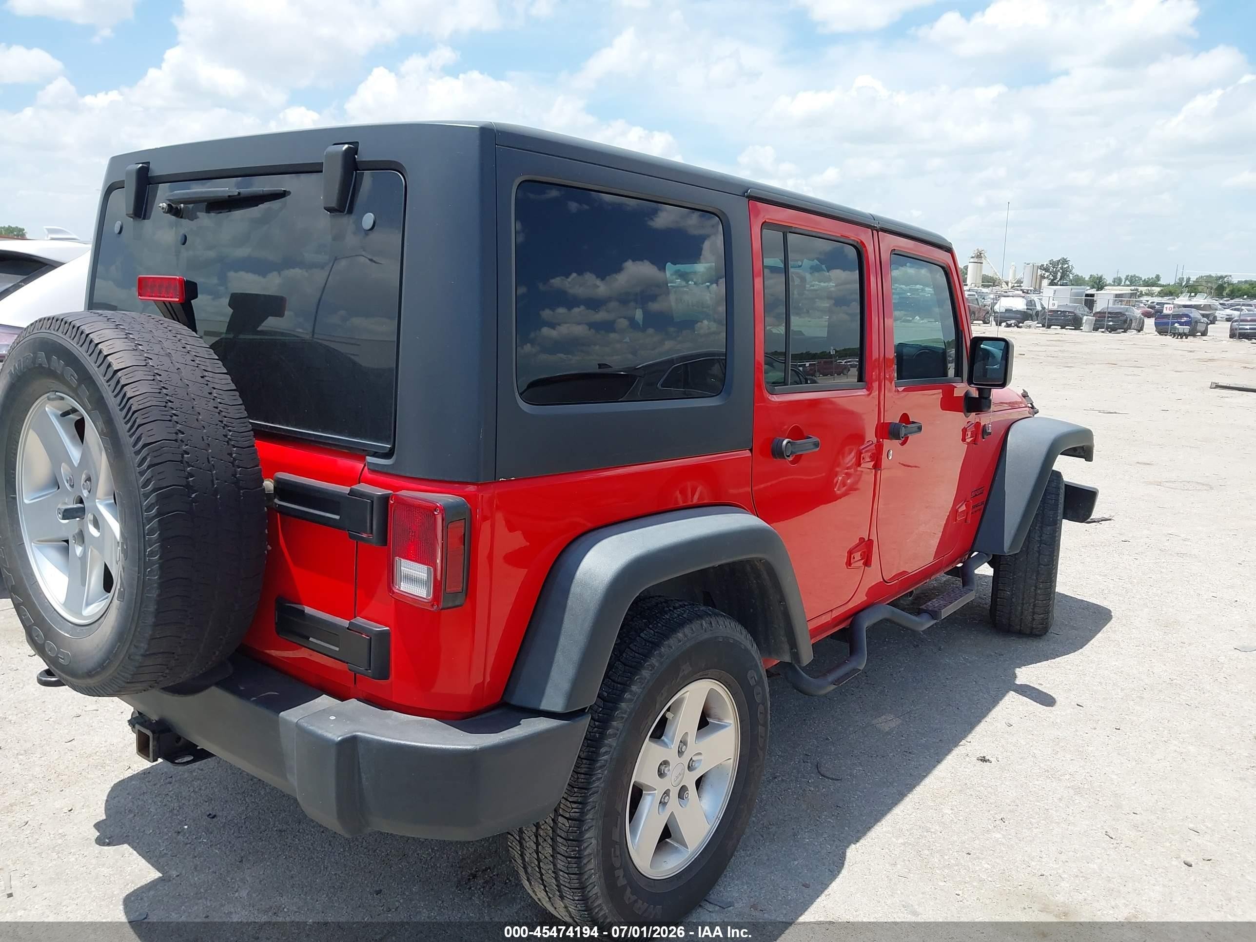 2015 Jeep Wrangler Unlimited Sport Red vin: 1C4BJWDG1FL508243