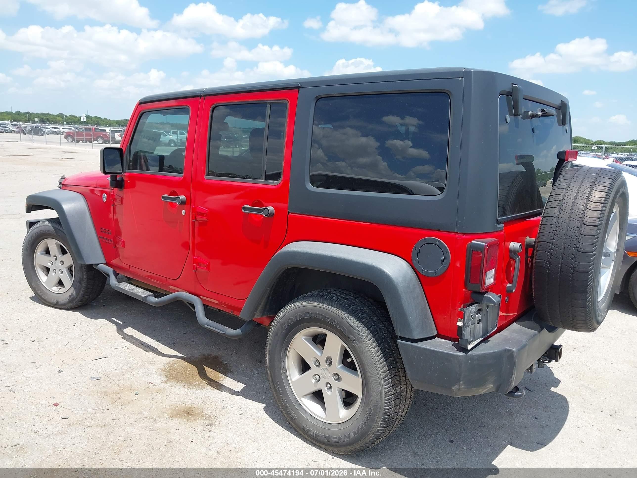 2015 Jeep Wrangler Unlimited Sport Red vin: 1C4BJWDG1FL508243