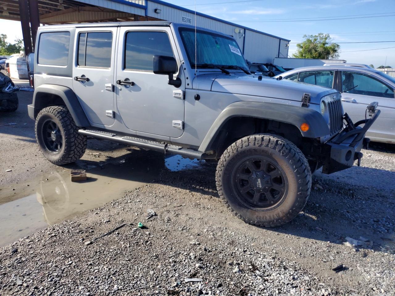 2015 Jeep Wrangler Unlimited Sport Серебряный vin: 1C4BJWDG1FL520957