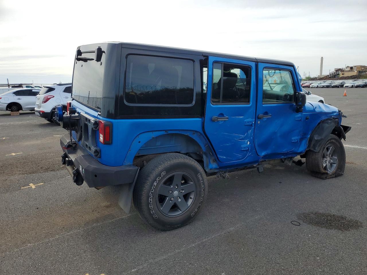 2015 Jeep Wrangler Unlimited Sport Blue vin: 1C4BJWDG1FL550704