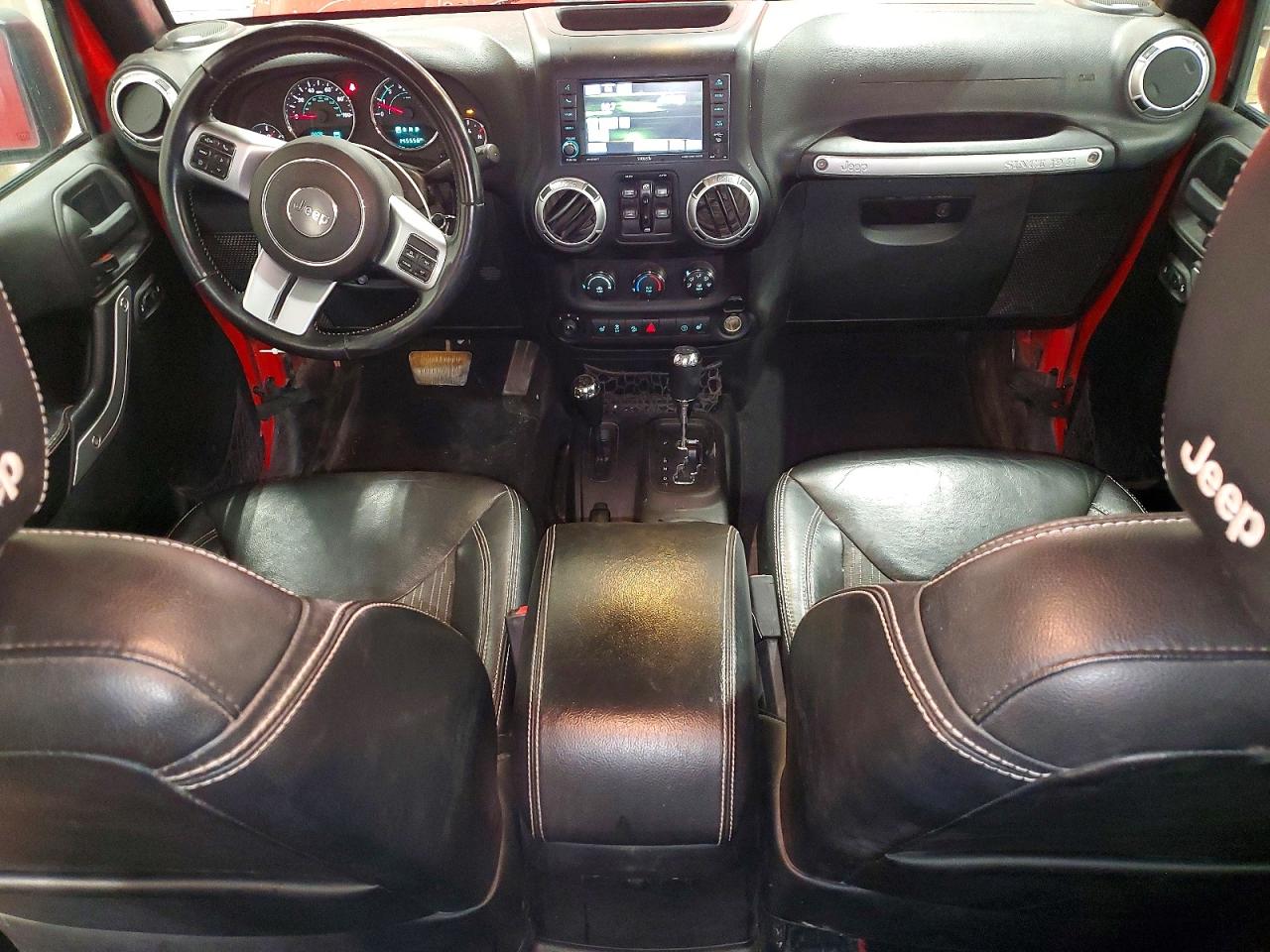 2015 Jeep Wrangler Unlimited Sport Red vin: 1C4BJWDG1FL598994