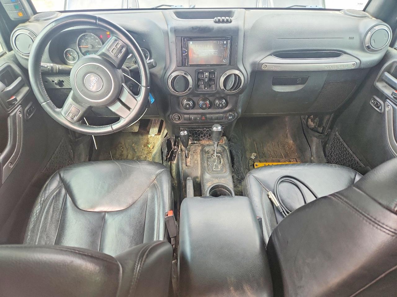 2015 Jeep Wrangler Unlimited Sport Черный vin: 1C4BJWDG1FL692194