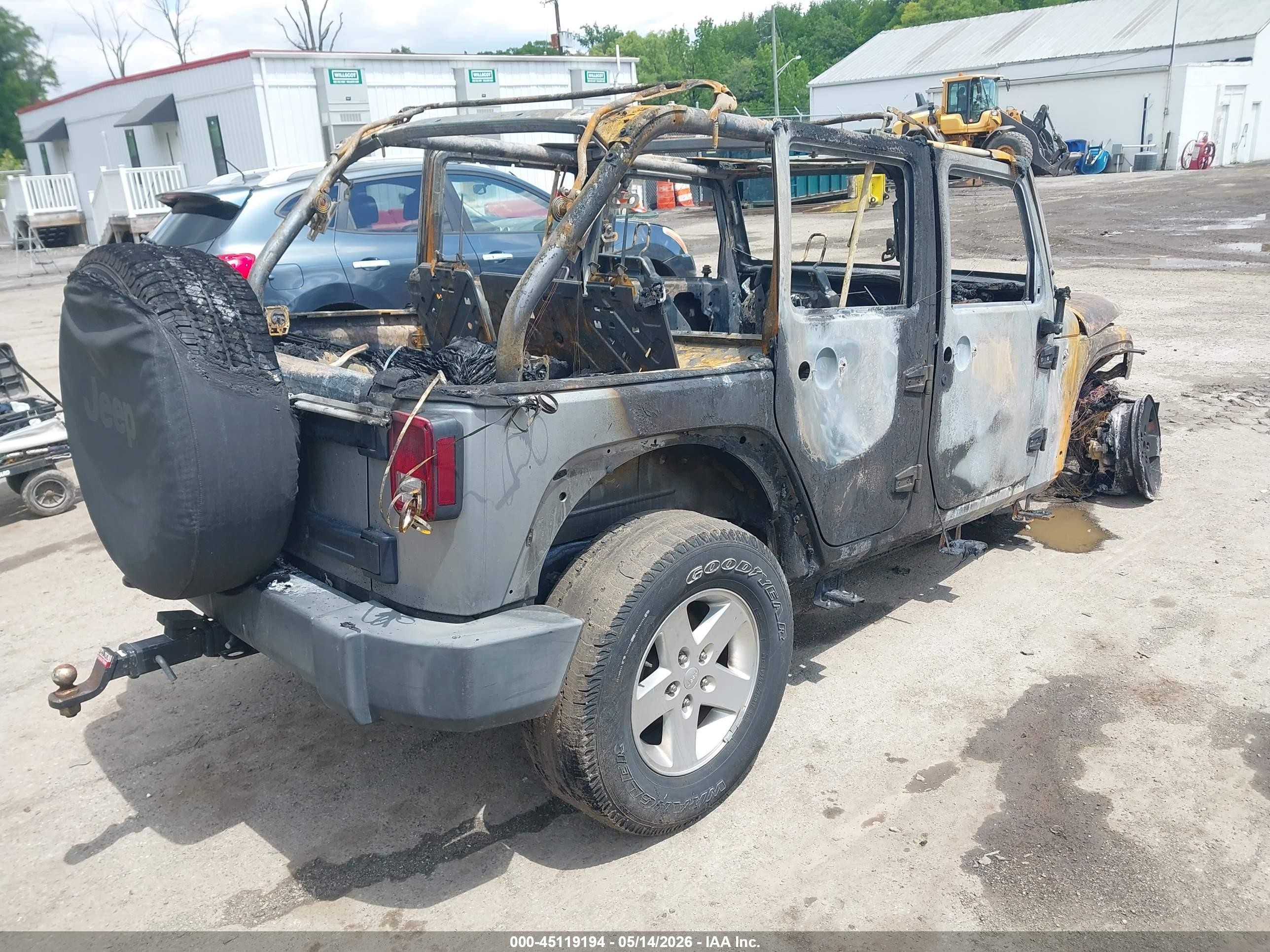 2015 Jeep Wrangler Unlimited Sport Gray vin: 1C4BJWDG1FL771588