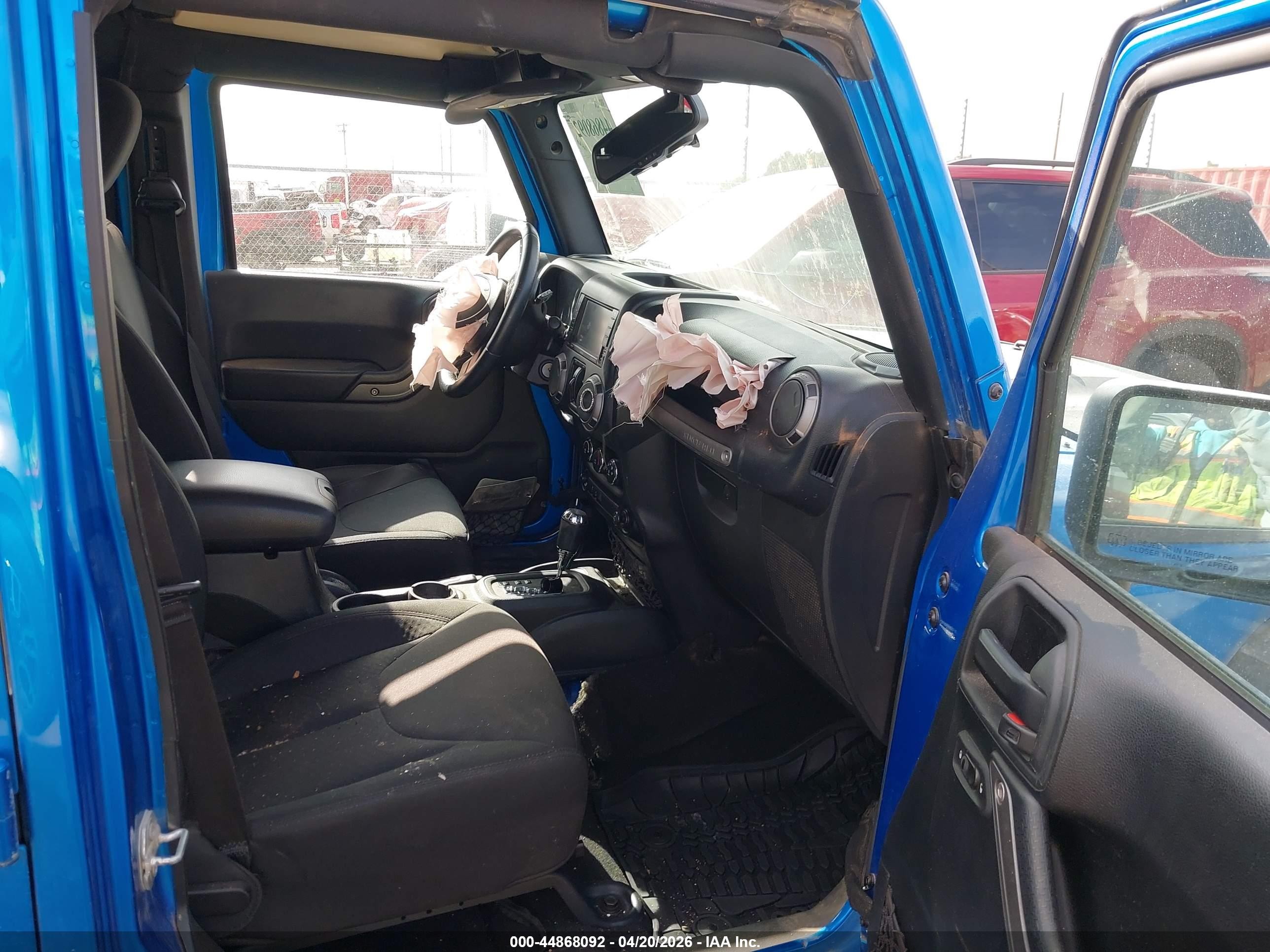2016 Jeep Wrangler Unlimited Sport Синий vin: 1C4BJWDG1GL251179