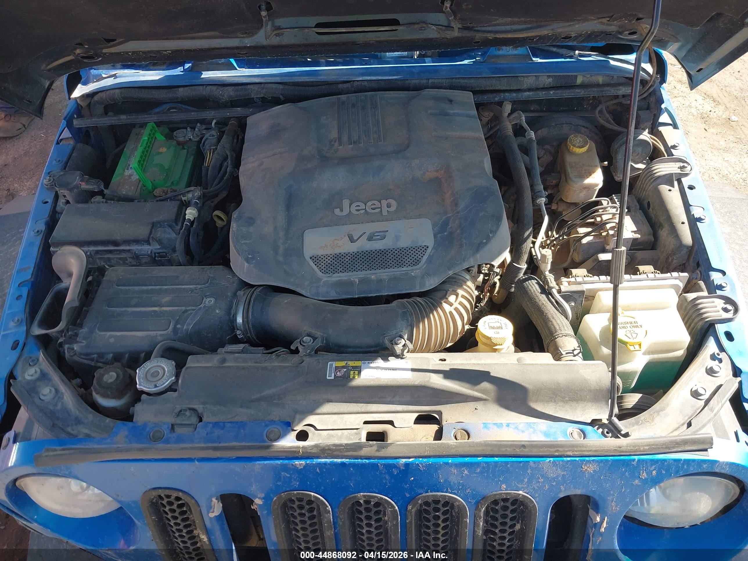 2016 Jeep Wrangler Unlimited Sport Синий vin: 1C4BJWDG1GL251179