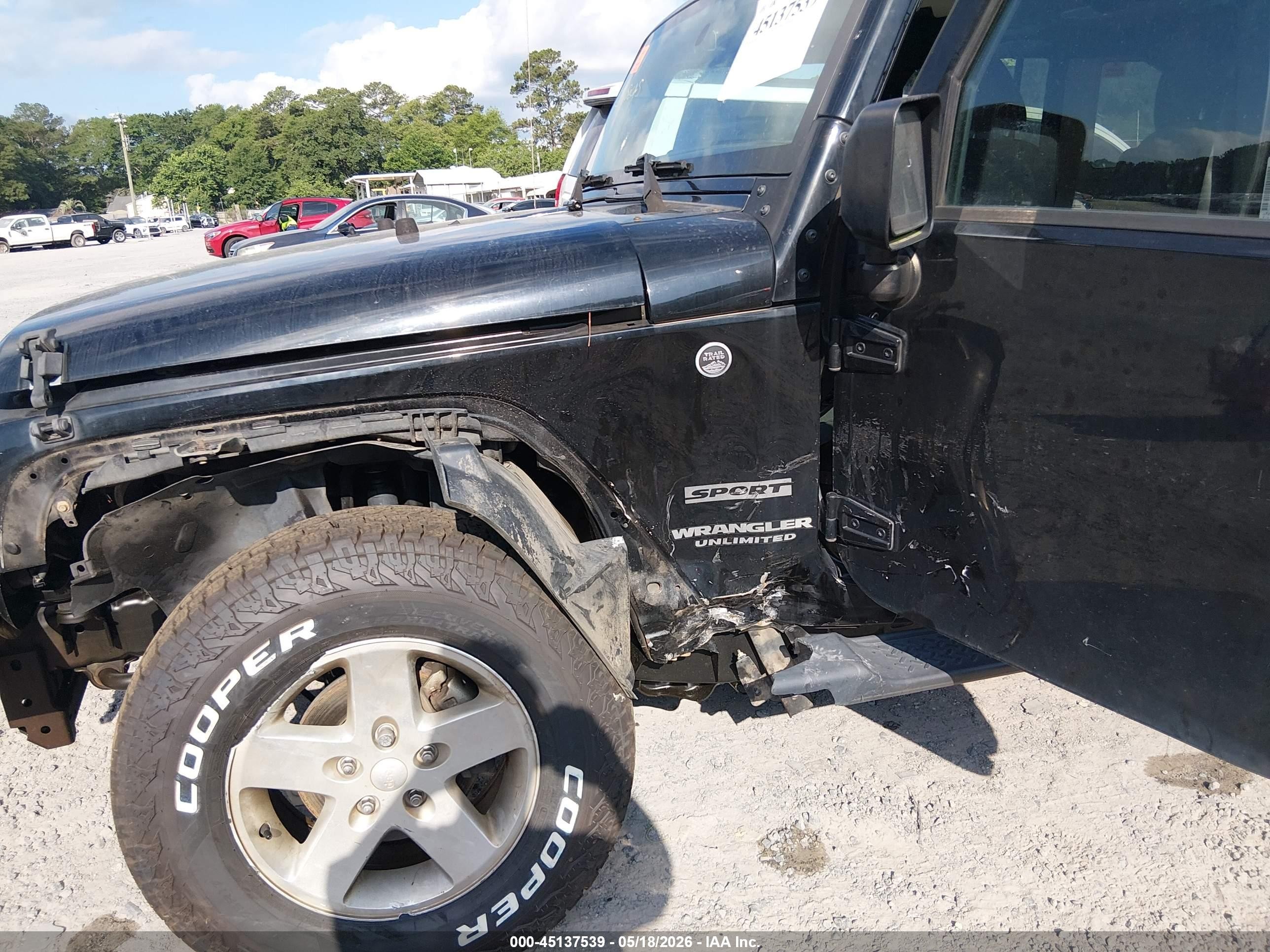 2016 Jeep Wrangler Unlimited Sport Black vin: 1C4BJWDG1GL329993